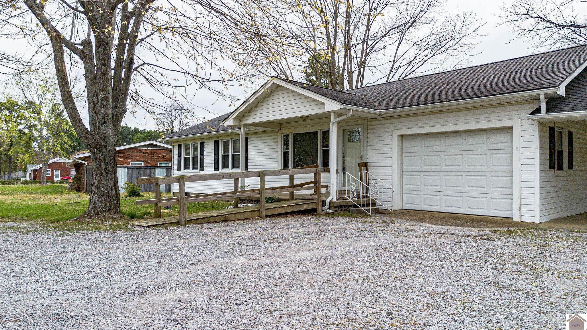 1731 E US Hwy 68E