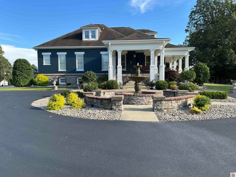 1208 Shelby McCallum Dr Benton KY 42025