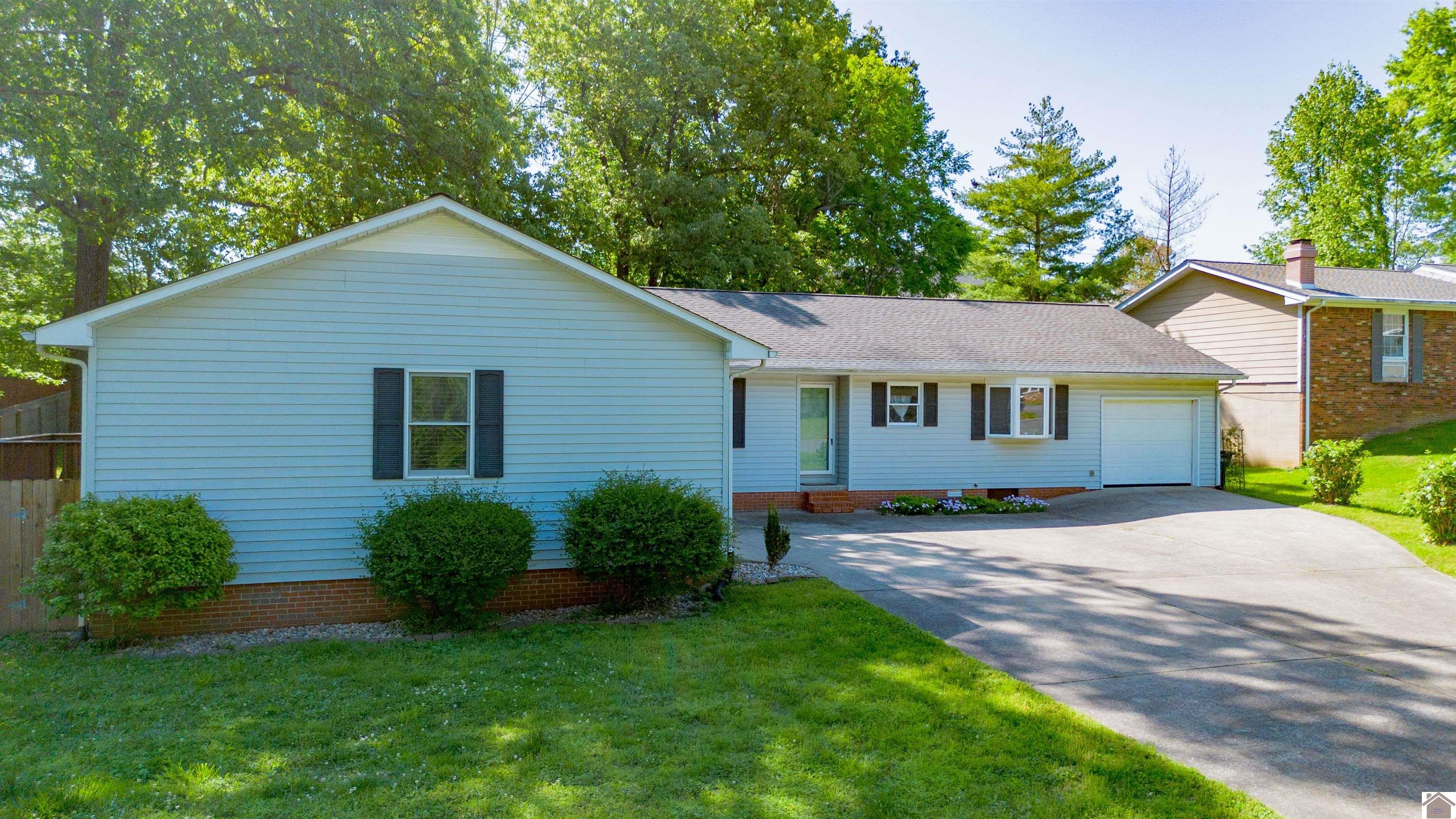 3942 Halehaven Drive