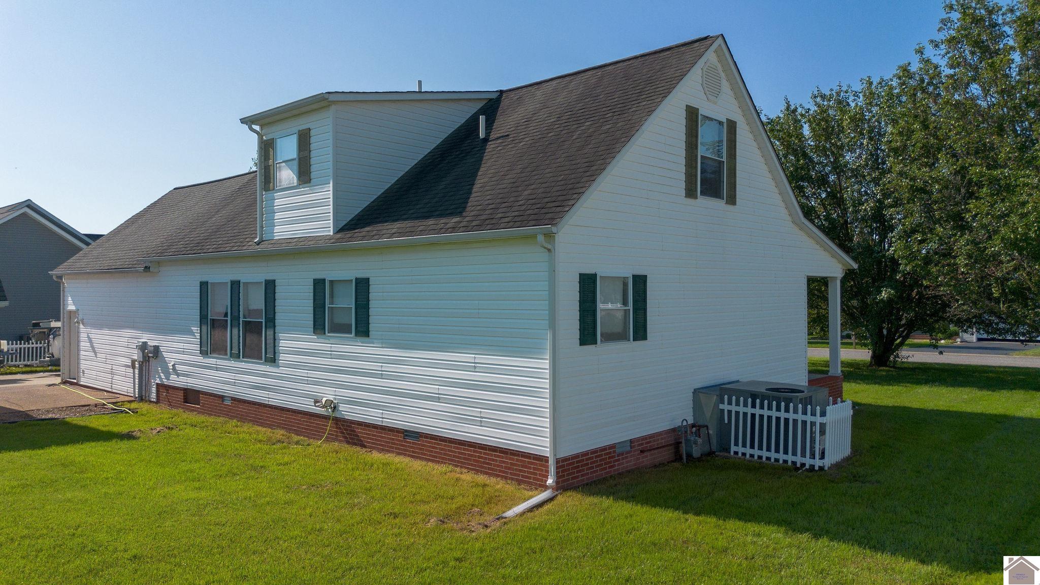 170 Heather Lane