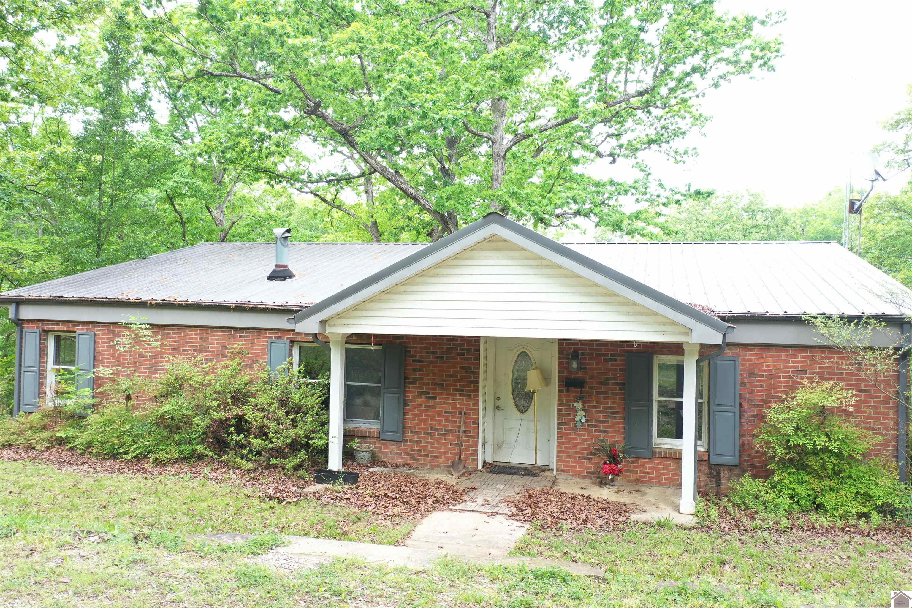 663 Steamboat Road