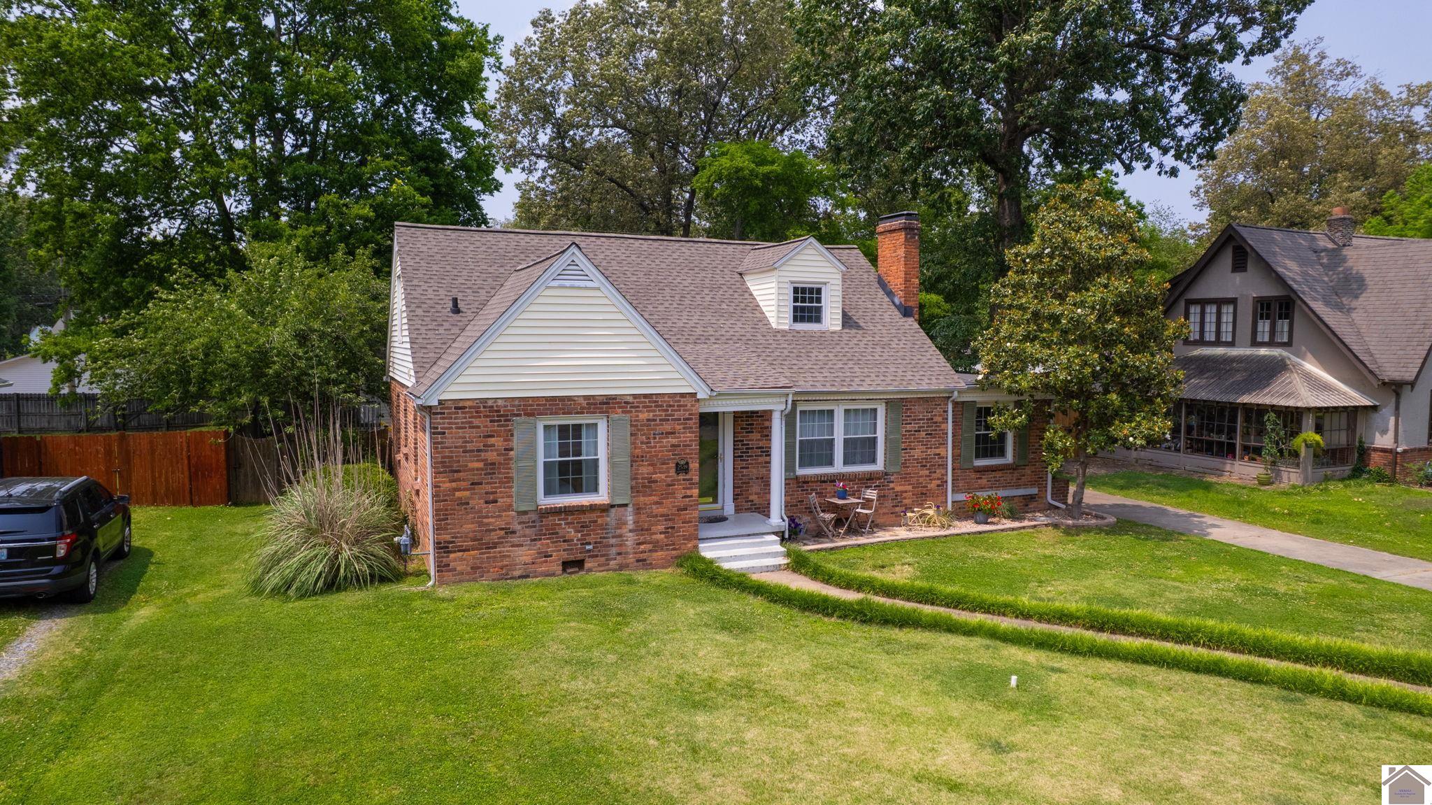2539 Jefferson St.