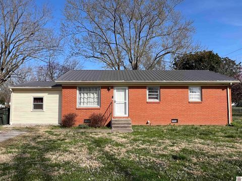 900 Millview Ct, Hopkinsville, KY 42240 - #: 125881