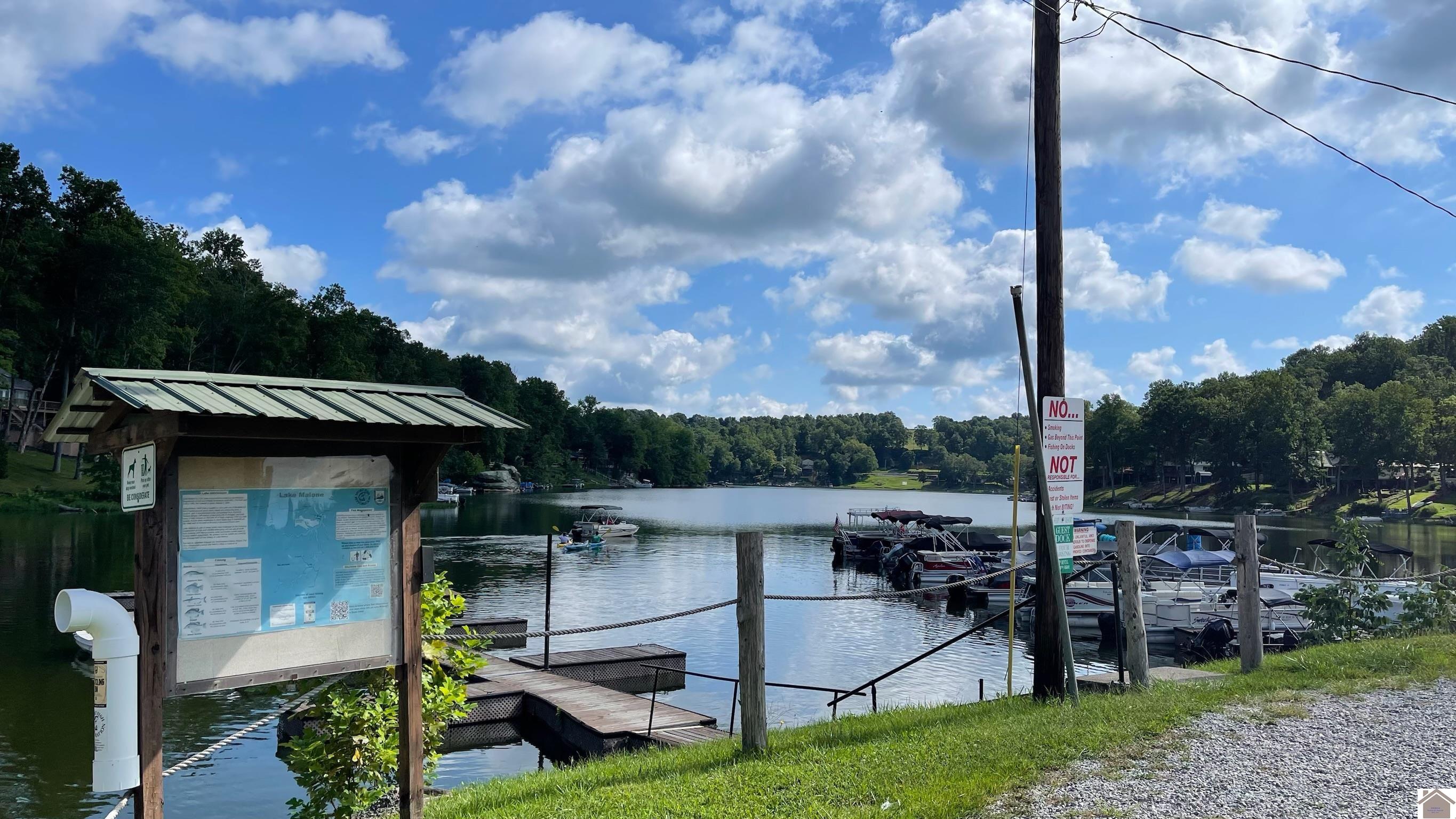 530 Lake Malone