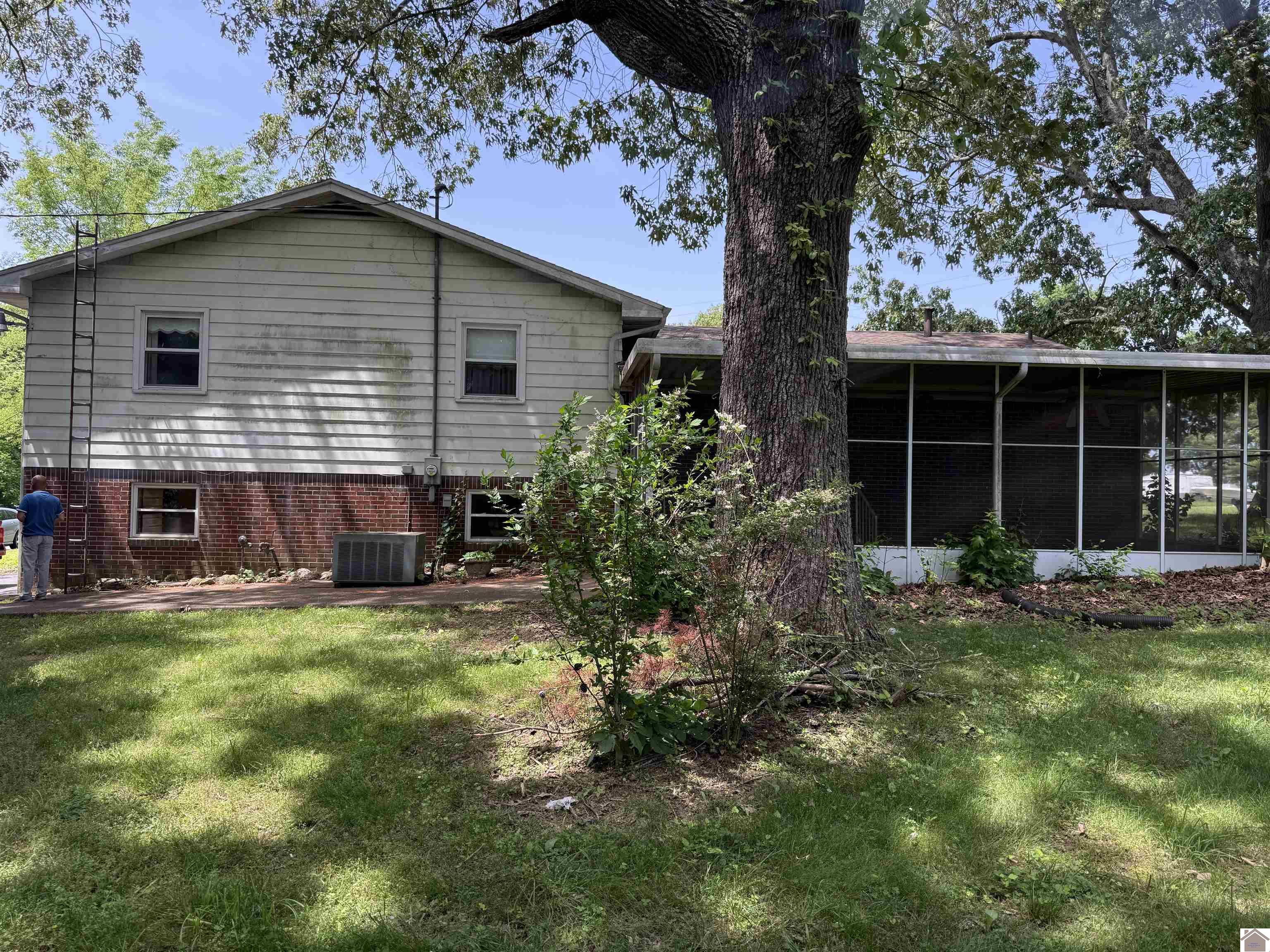 408 Jenkins Rd