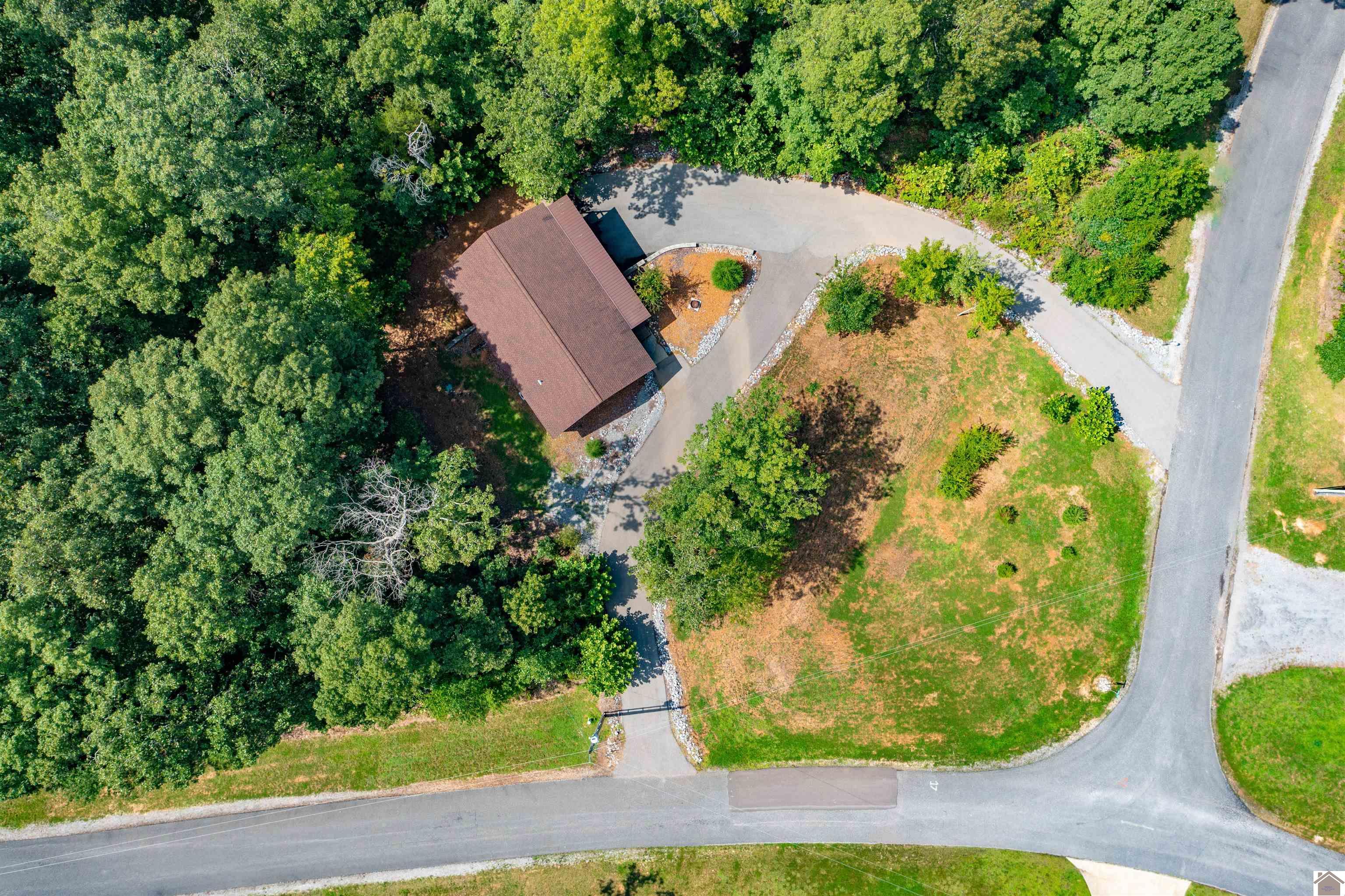 25 Hillview Rd