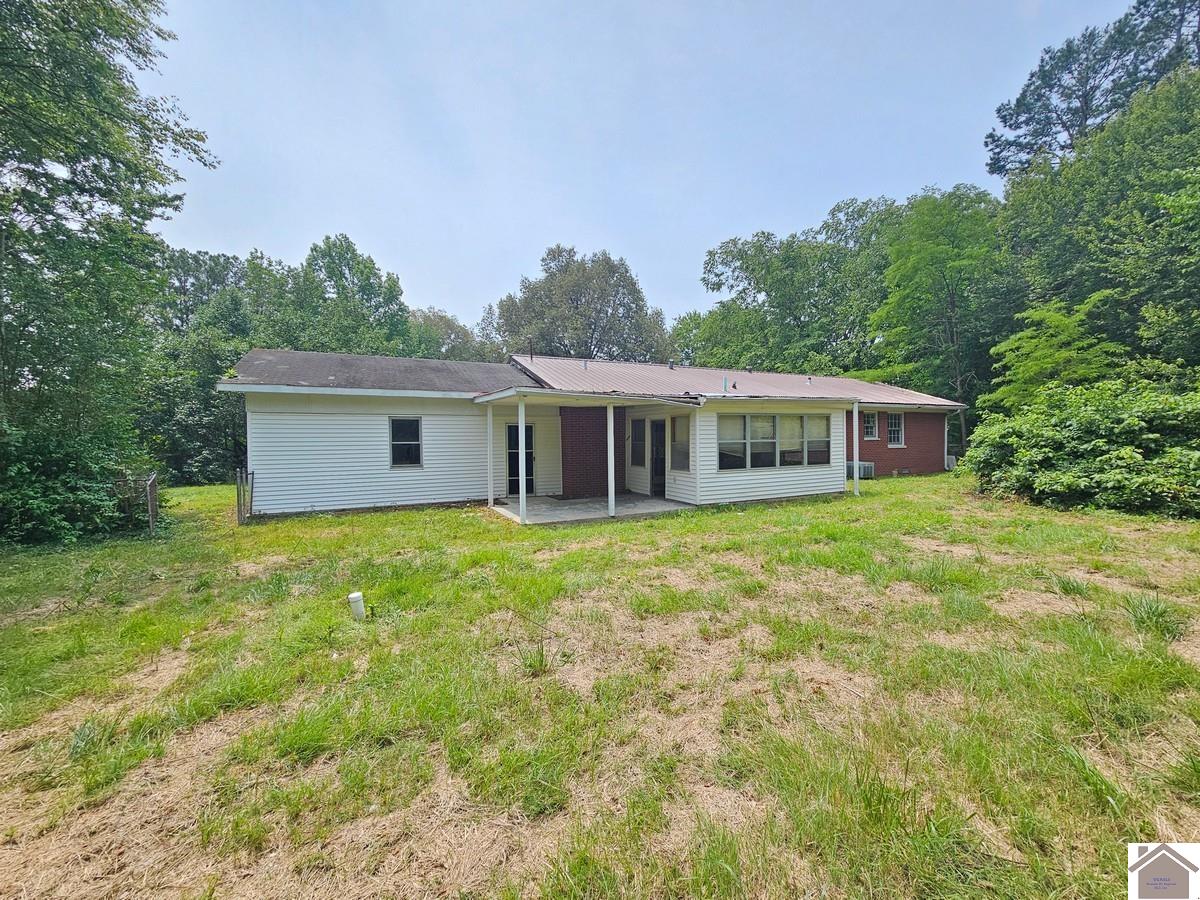 9755 Woodville Rd