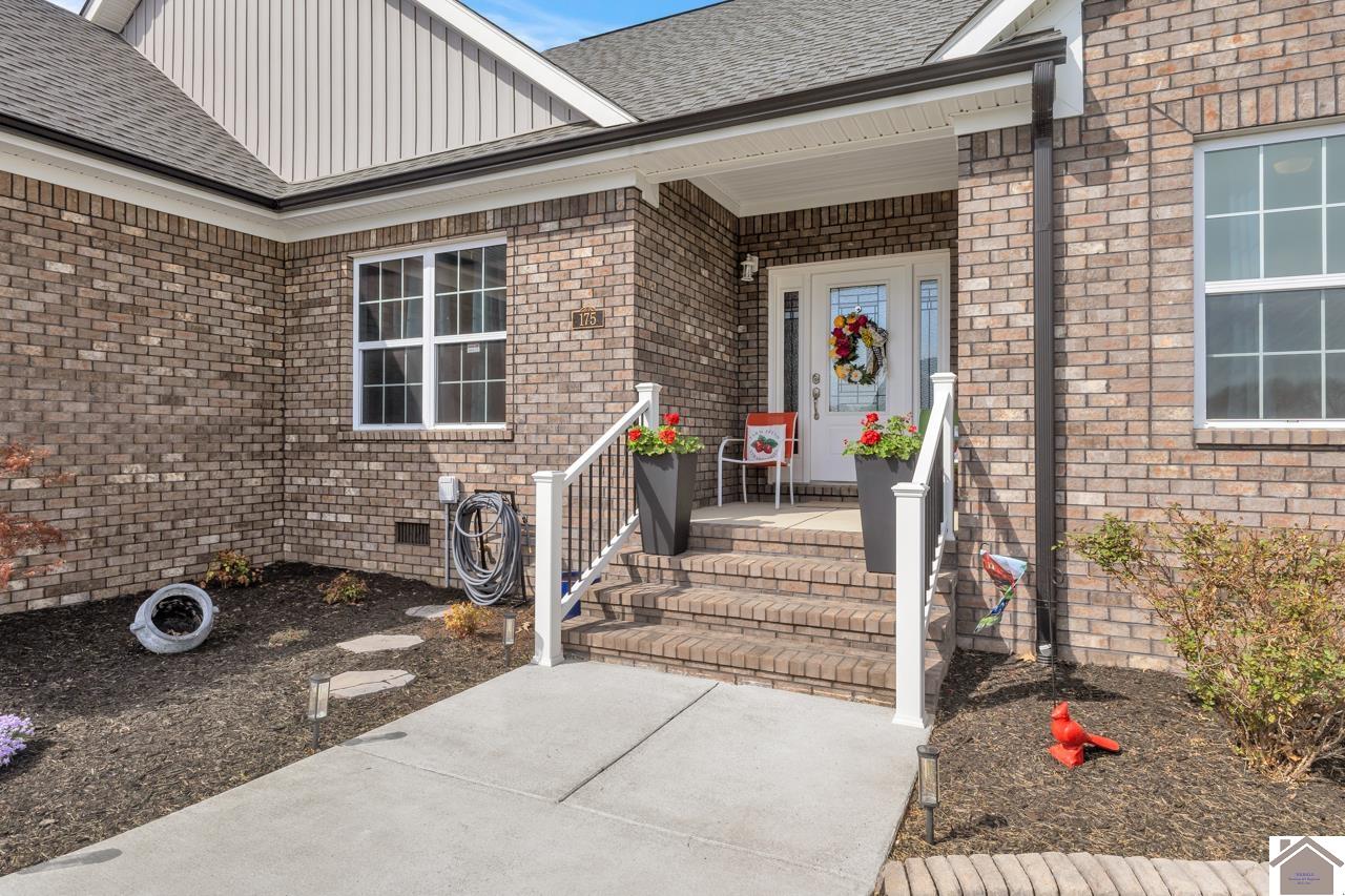 175 Ayly Estates Dr