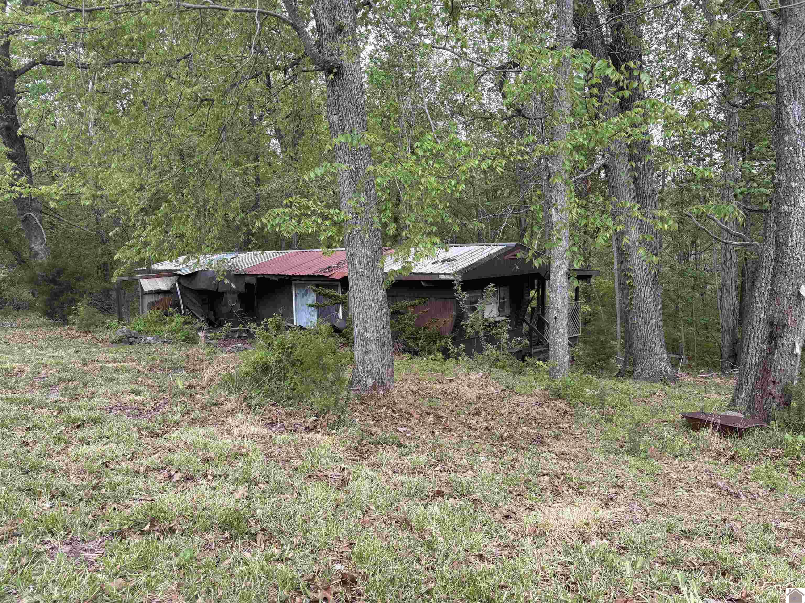 1914 Woodland Drive
