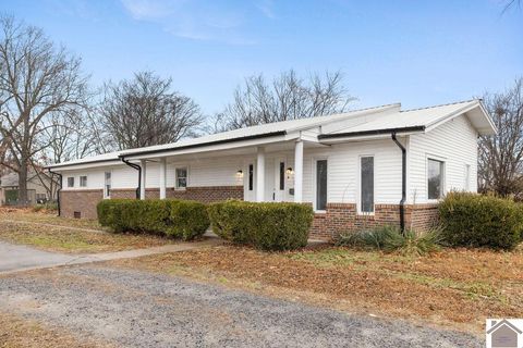 1409 HC Mathis Drive Paducah KY 42001