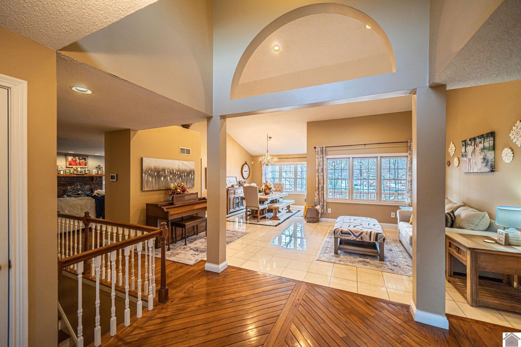 145 Forest View Cove