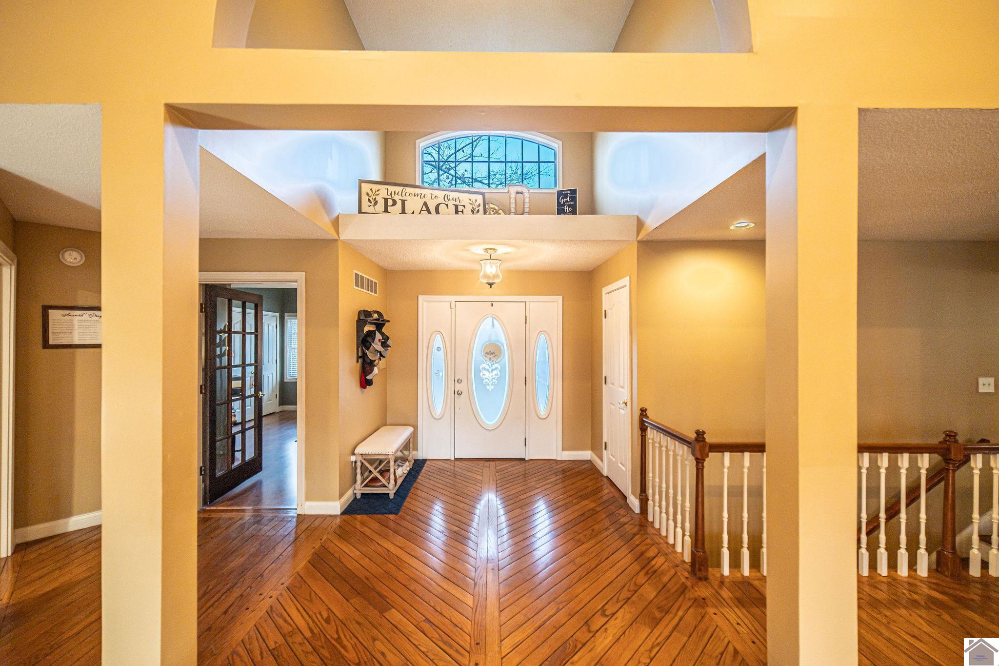 145 Forest View Cove