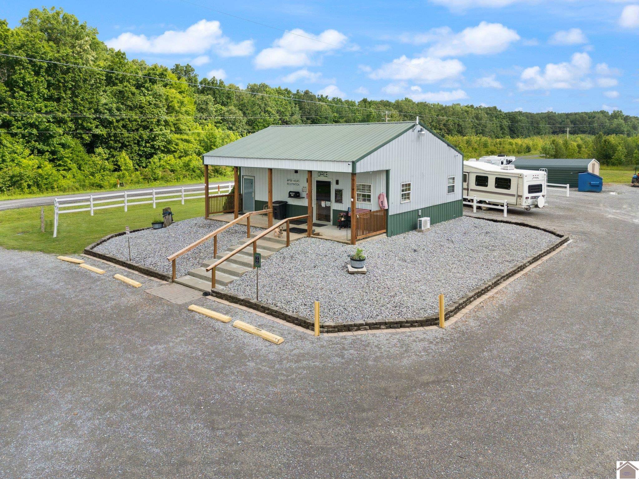4300 Shemwell Ln