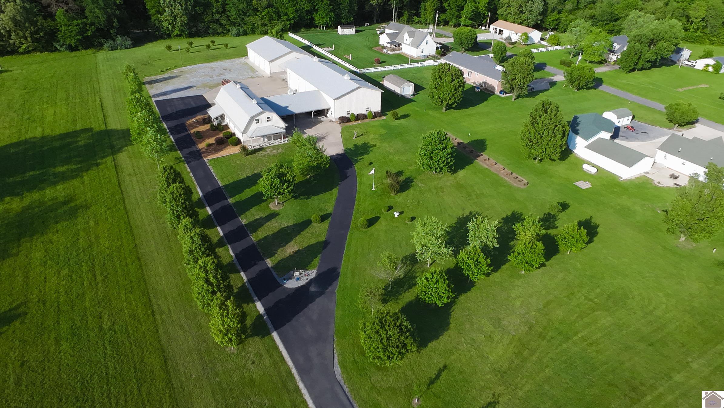 1040 Lone Valley Rd