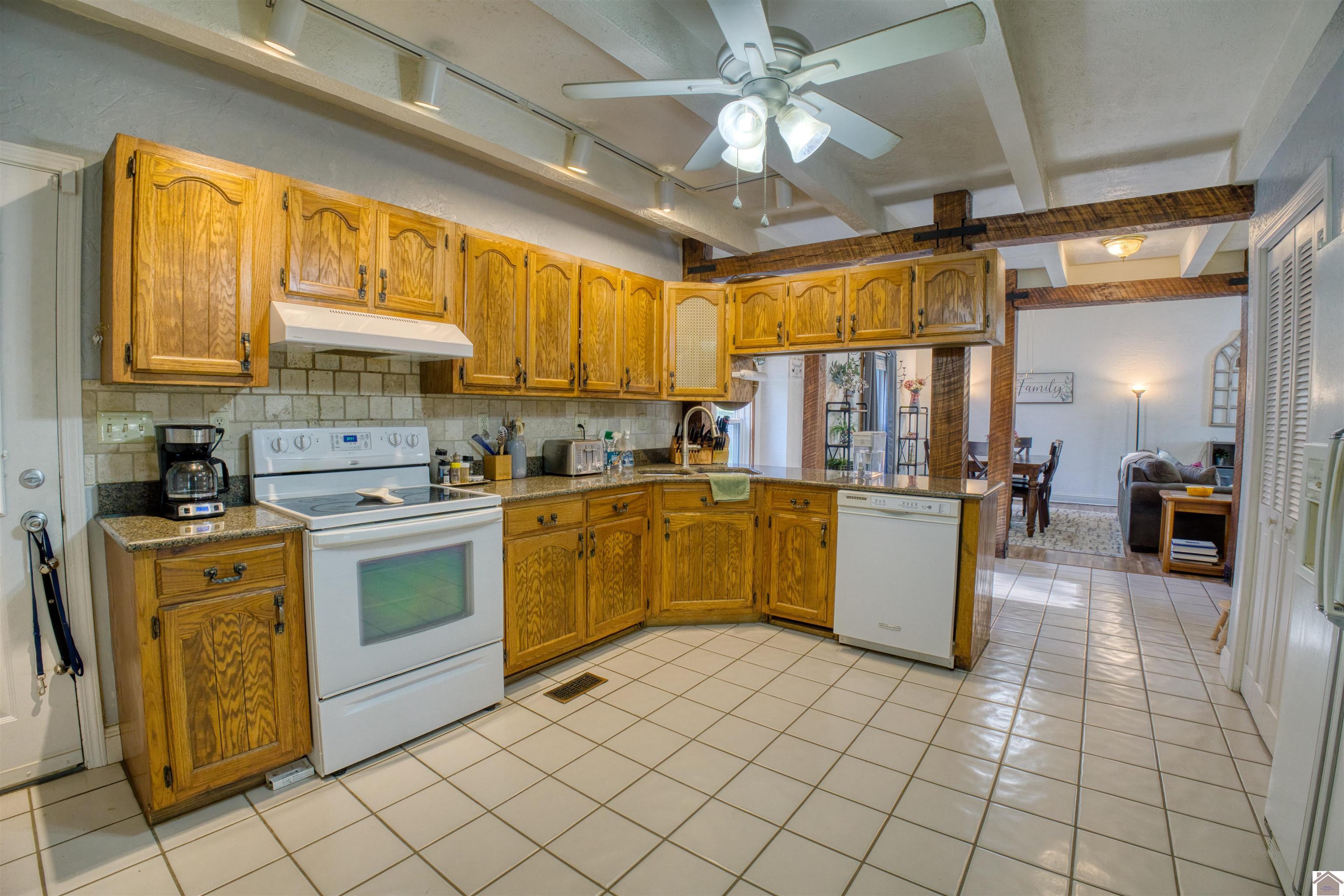 17 Vaughns Chapel Road