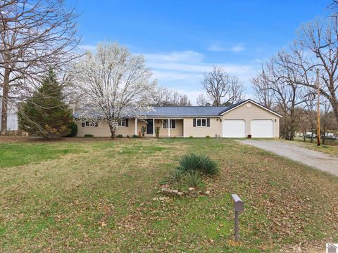 51 Hook Lane Benton KY 42025
