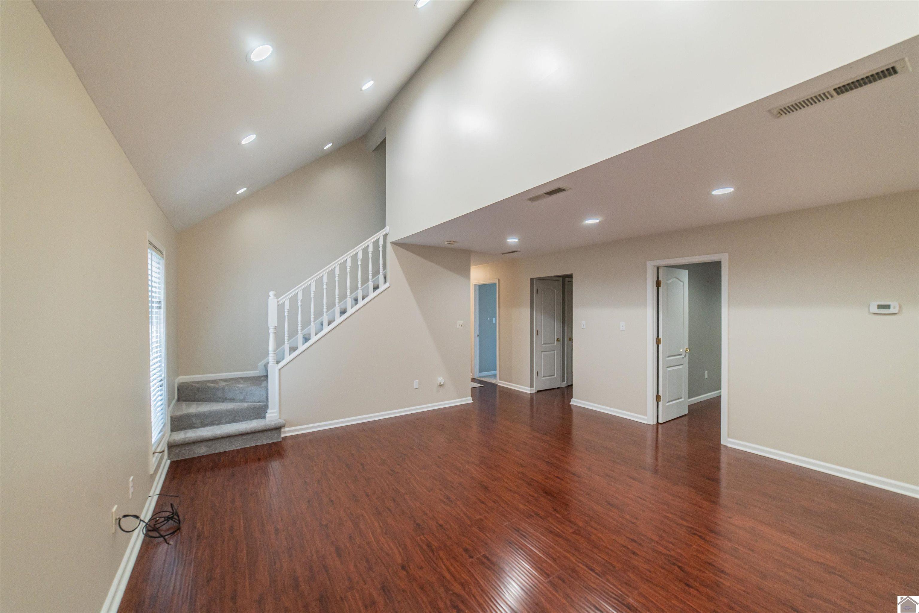 922 Stonebrook Drive