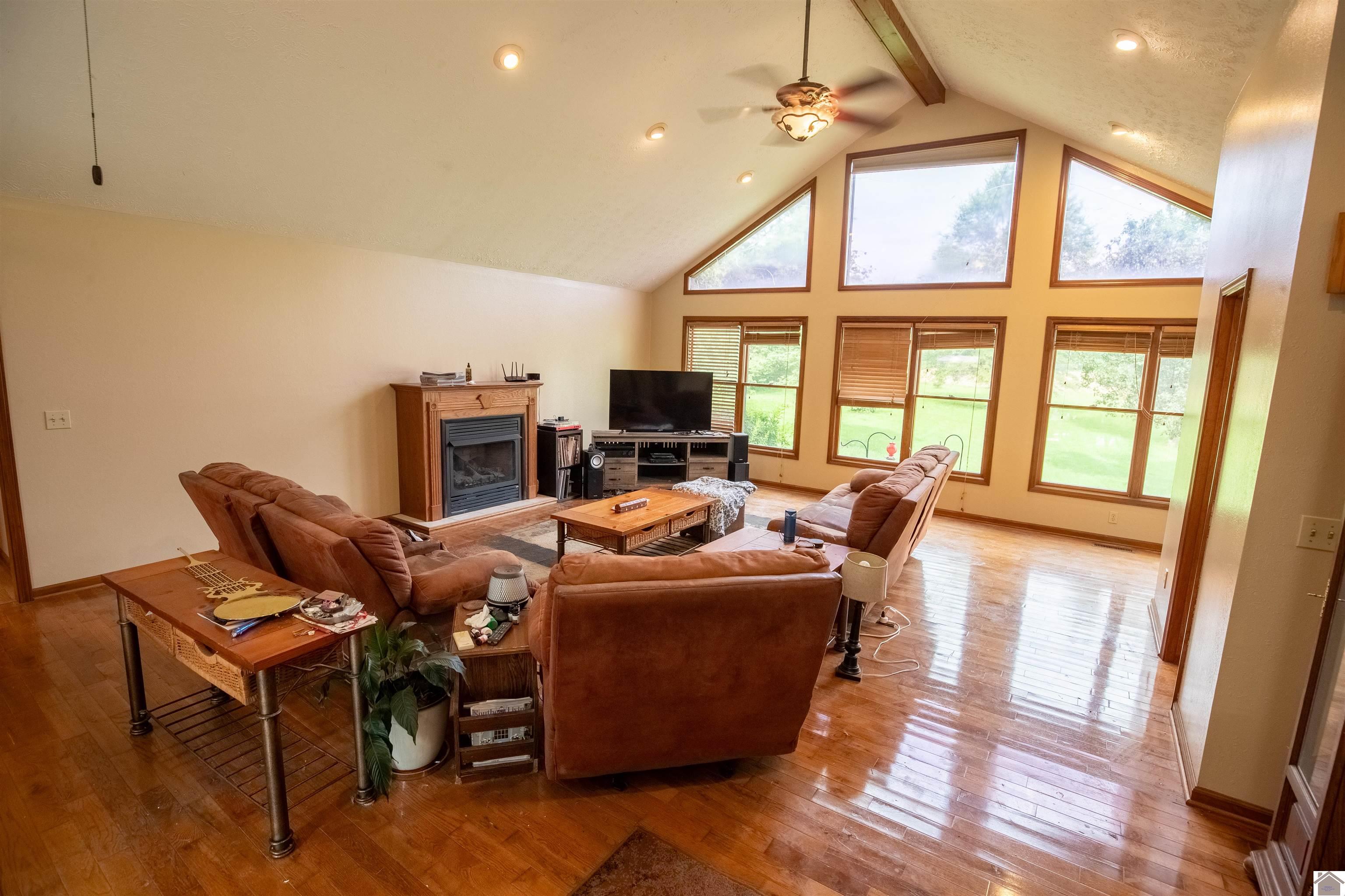 990 State Route 1124