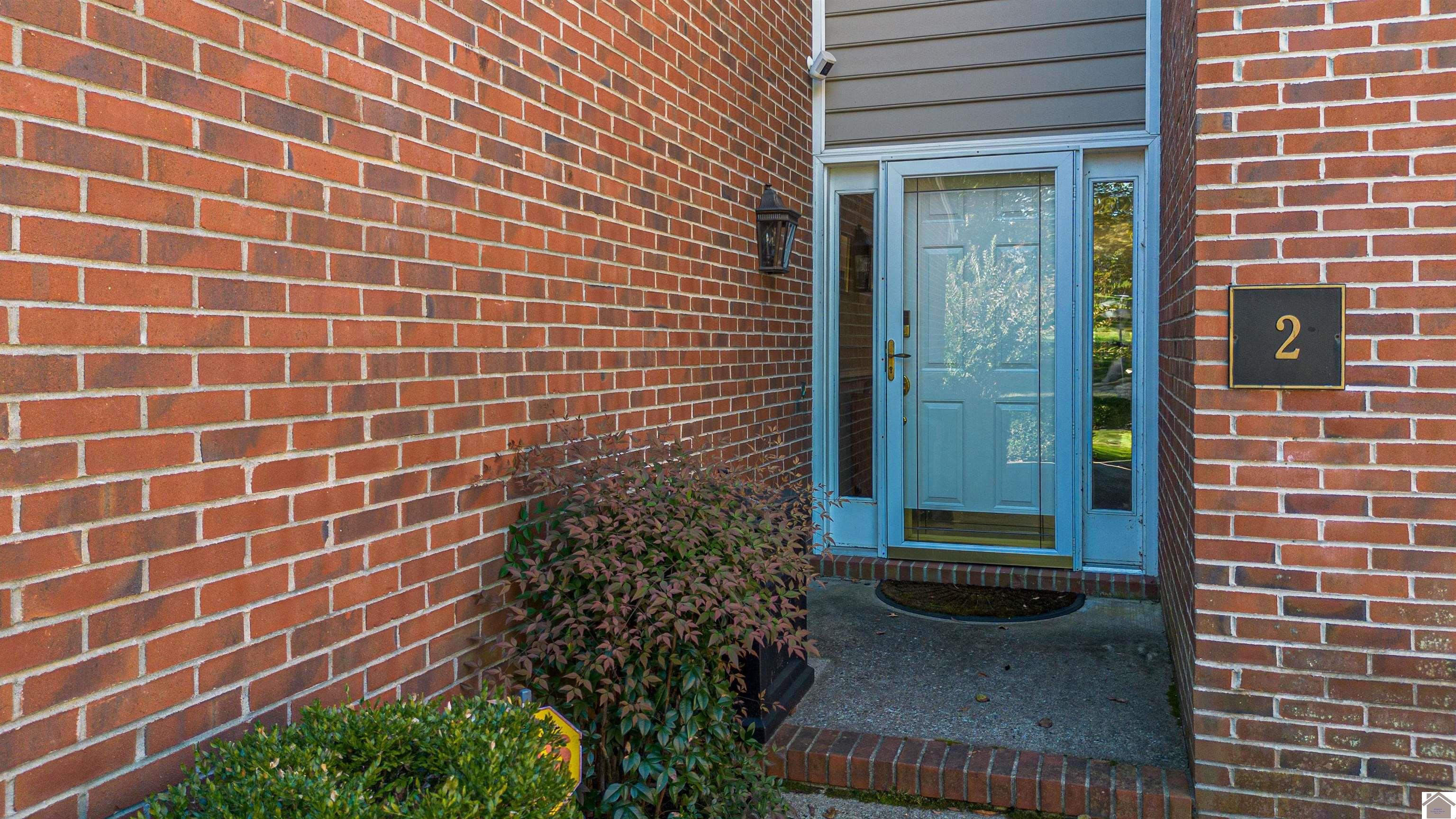 2 Meadow Links Drive