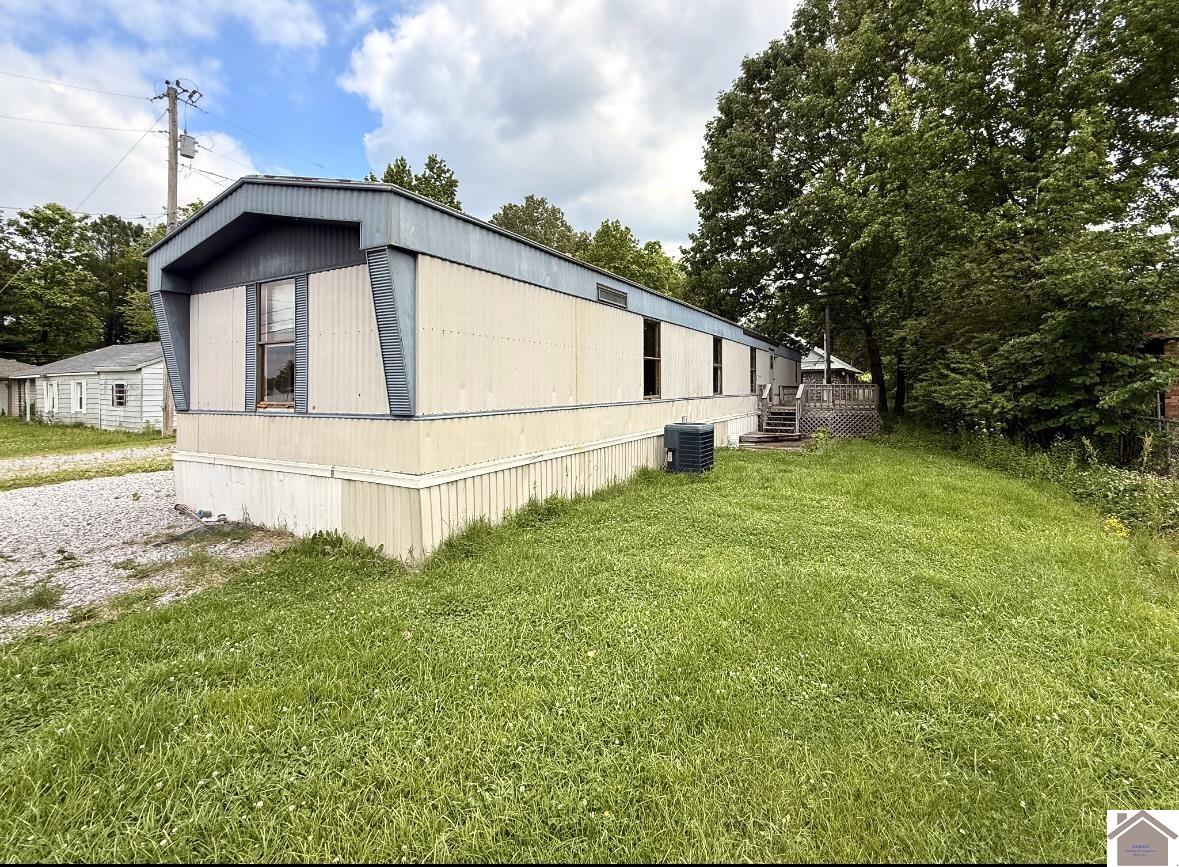 2140 & 2142 Husband Road