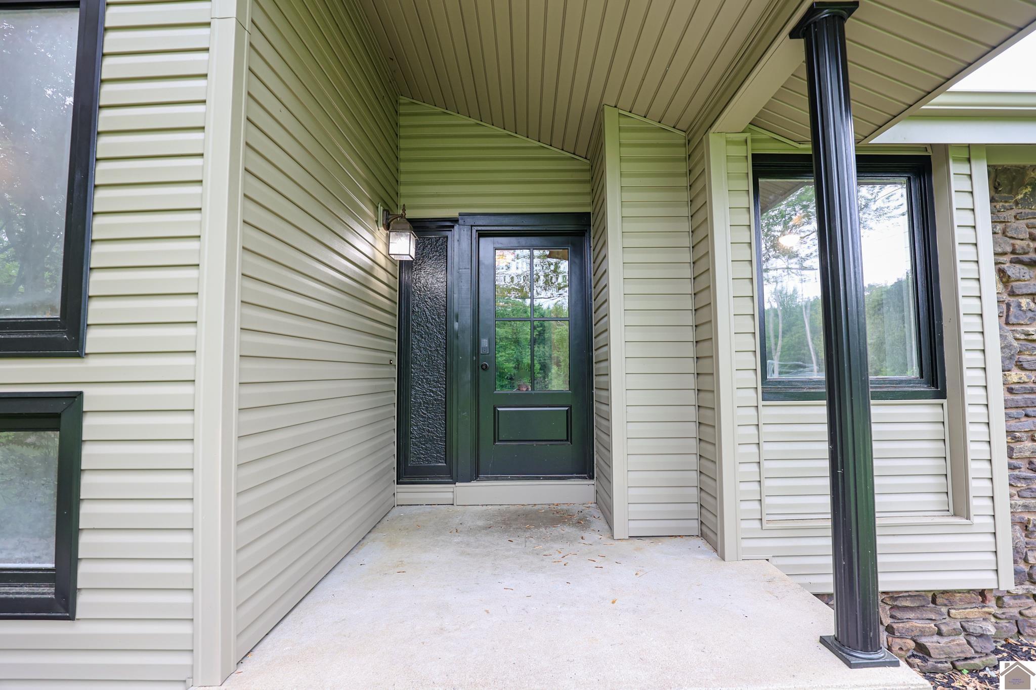 1809 Old Calvert City Rd
