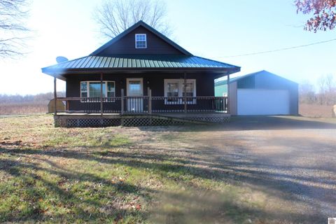 1555 Baltic Loop Mayfield KY 42066