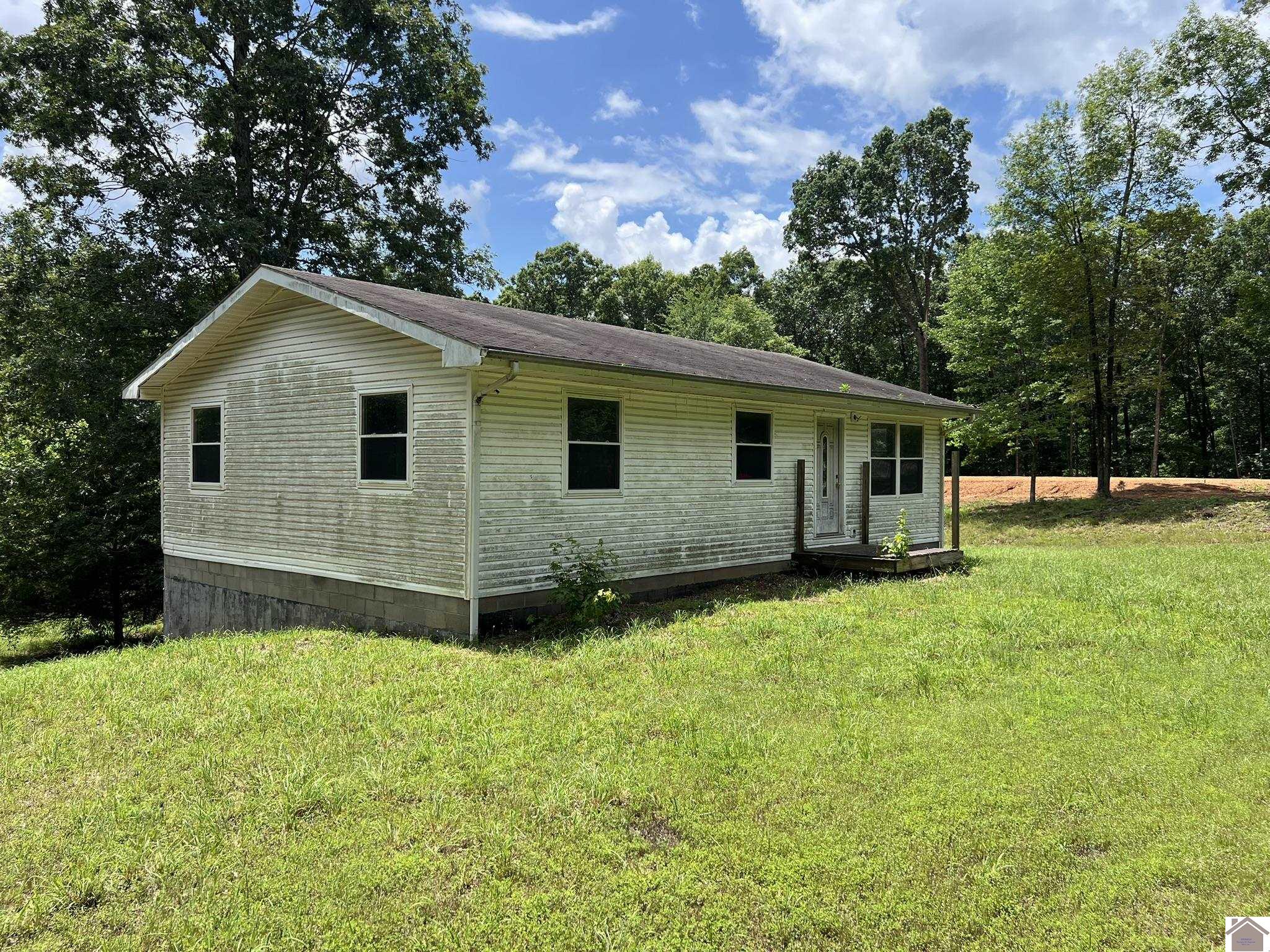 384 Alben Barkley Lane