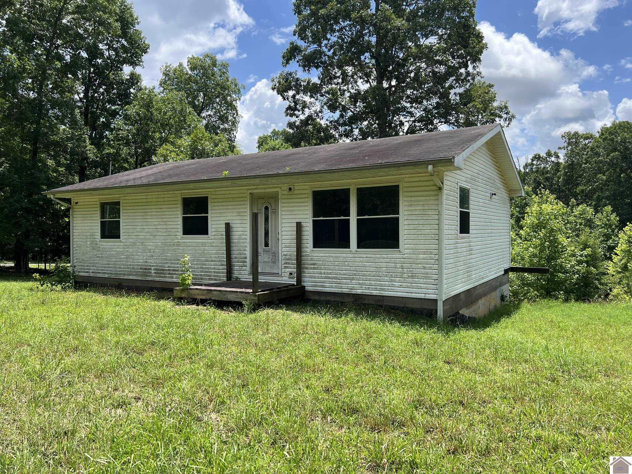 384 Alben Barkley Lane