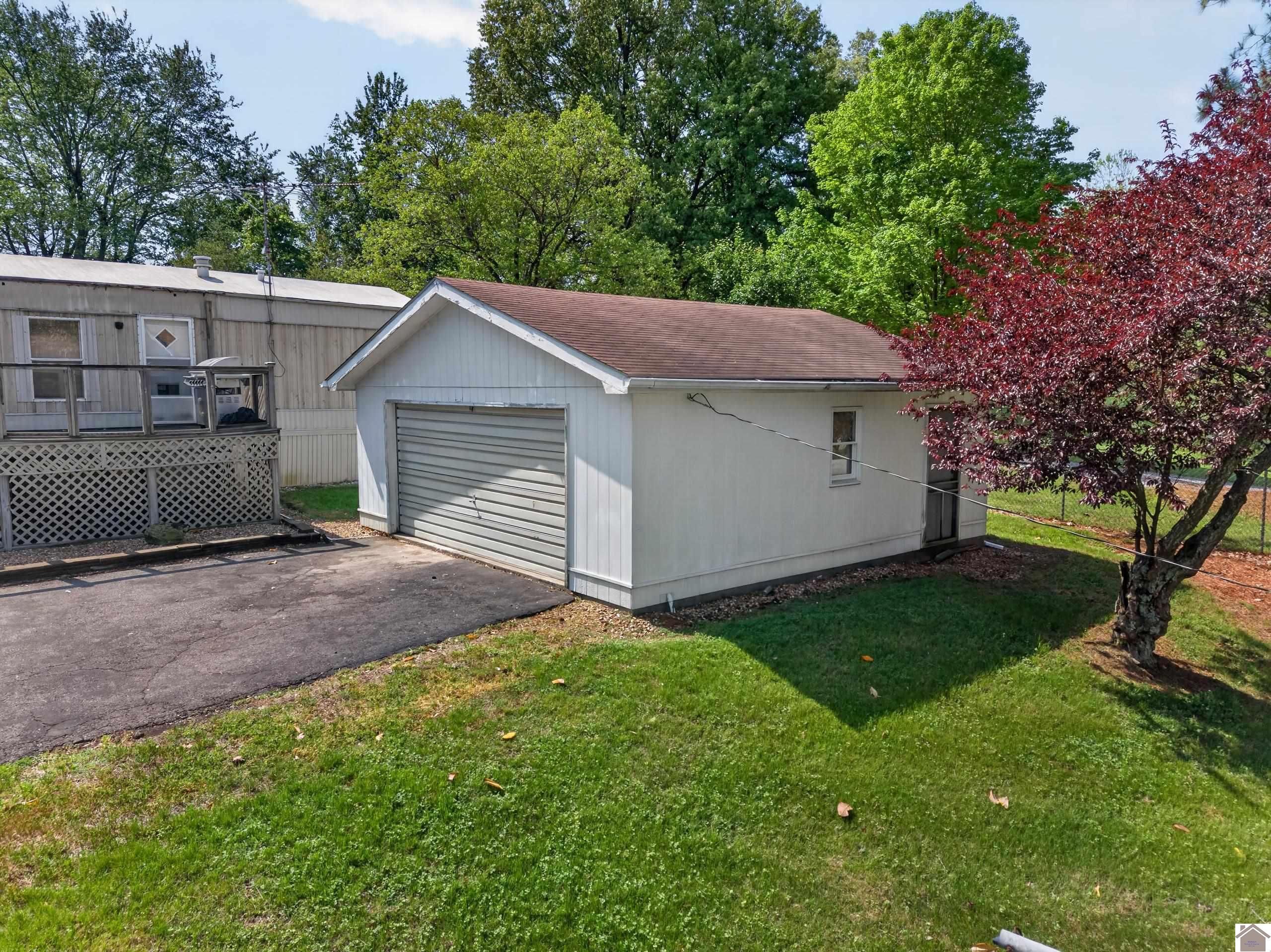 4080 Lovelaceville Road