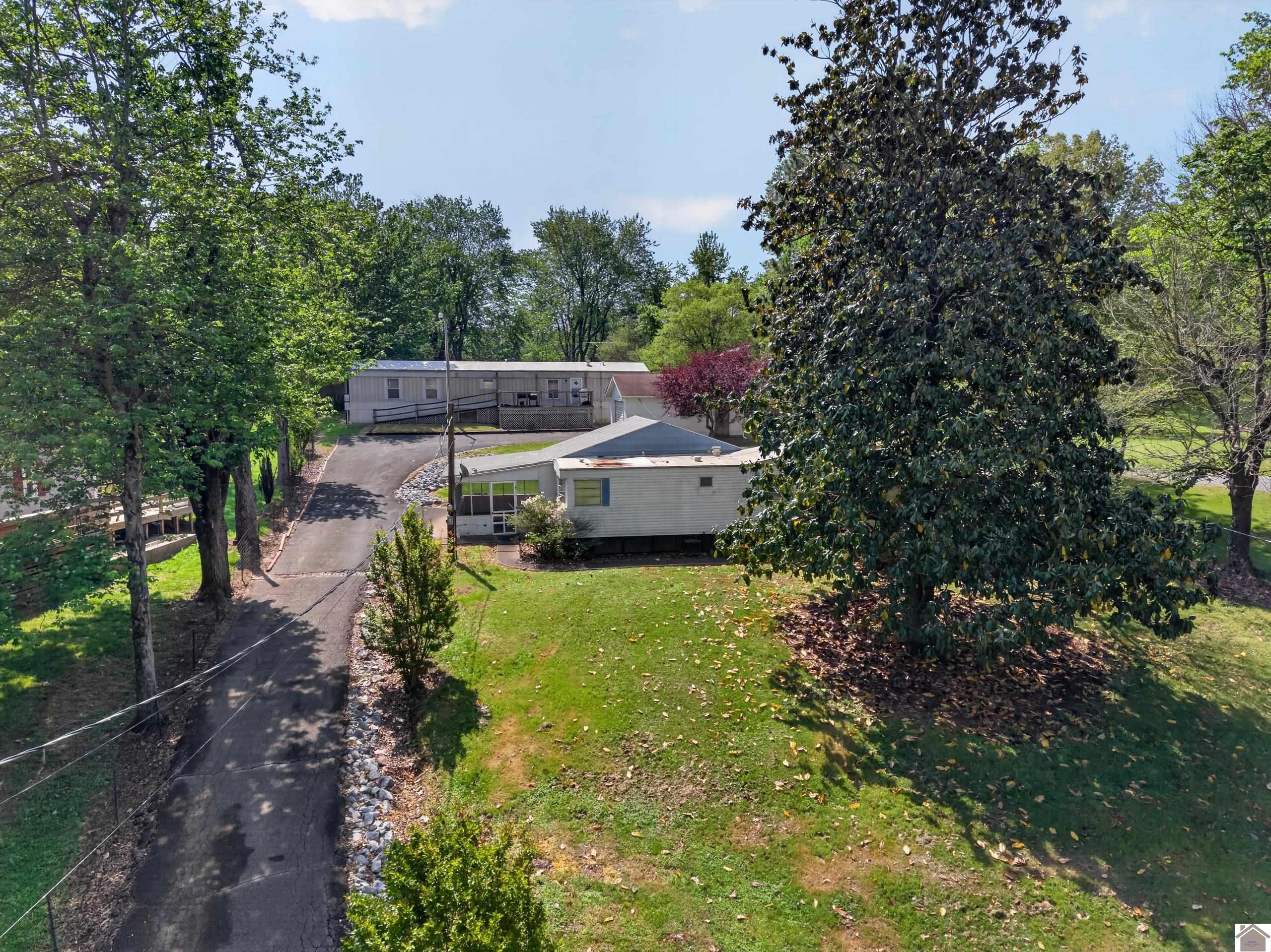 4080 Lovelaceville Road