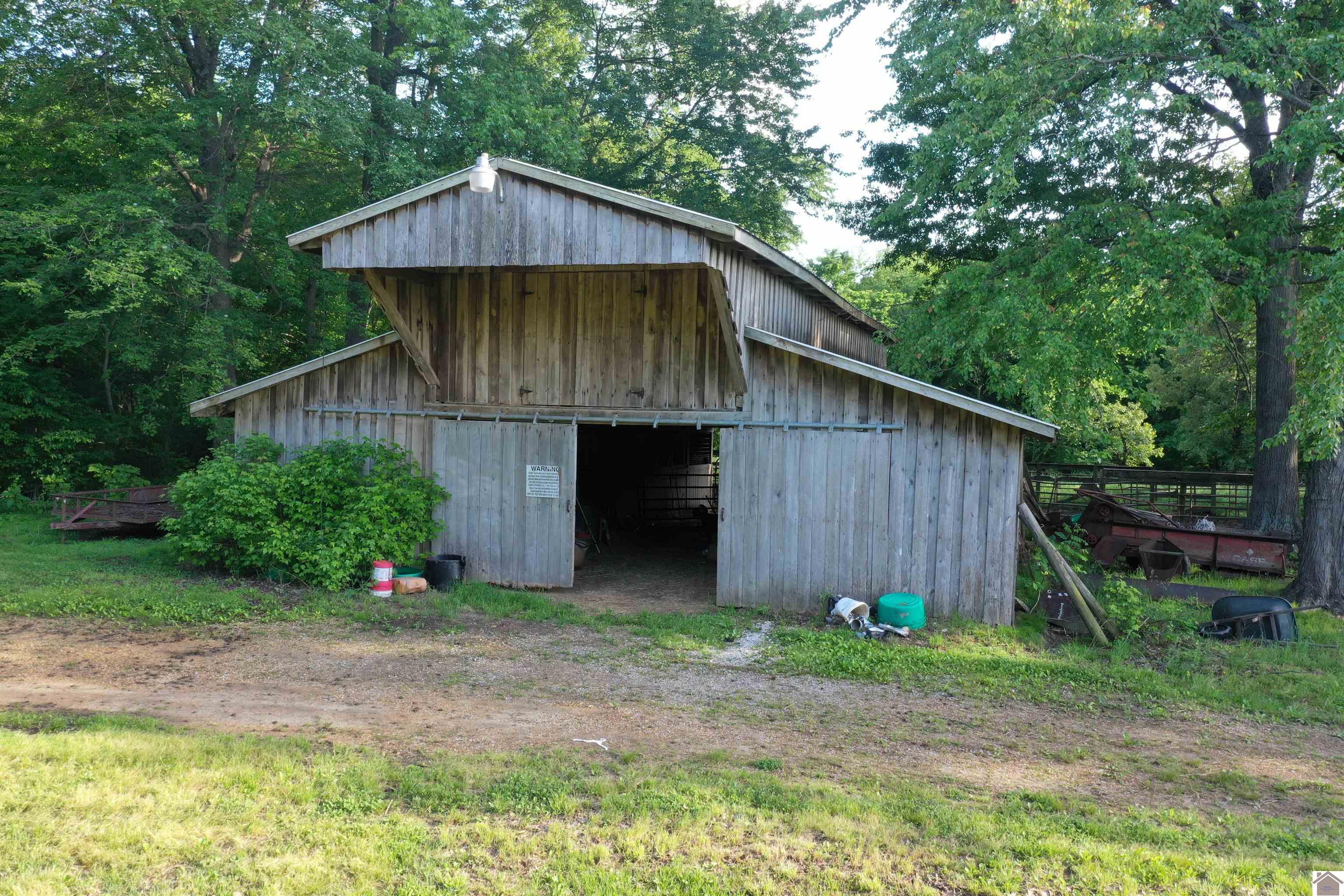 8369 State Route 121 N