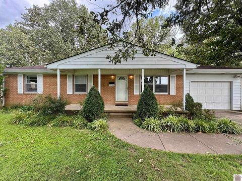 2544 LaClede Avenue Paducah KY 42001