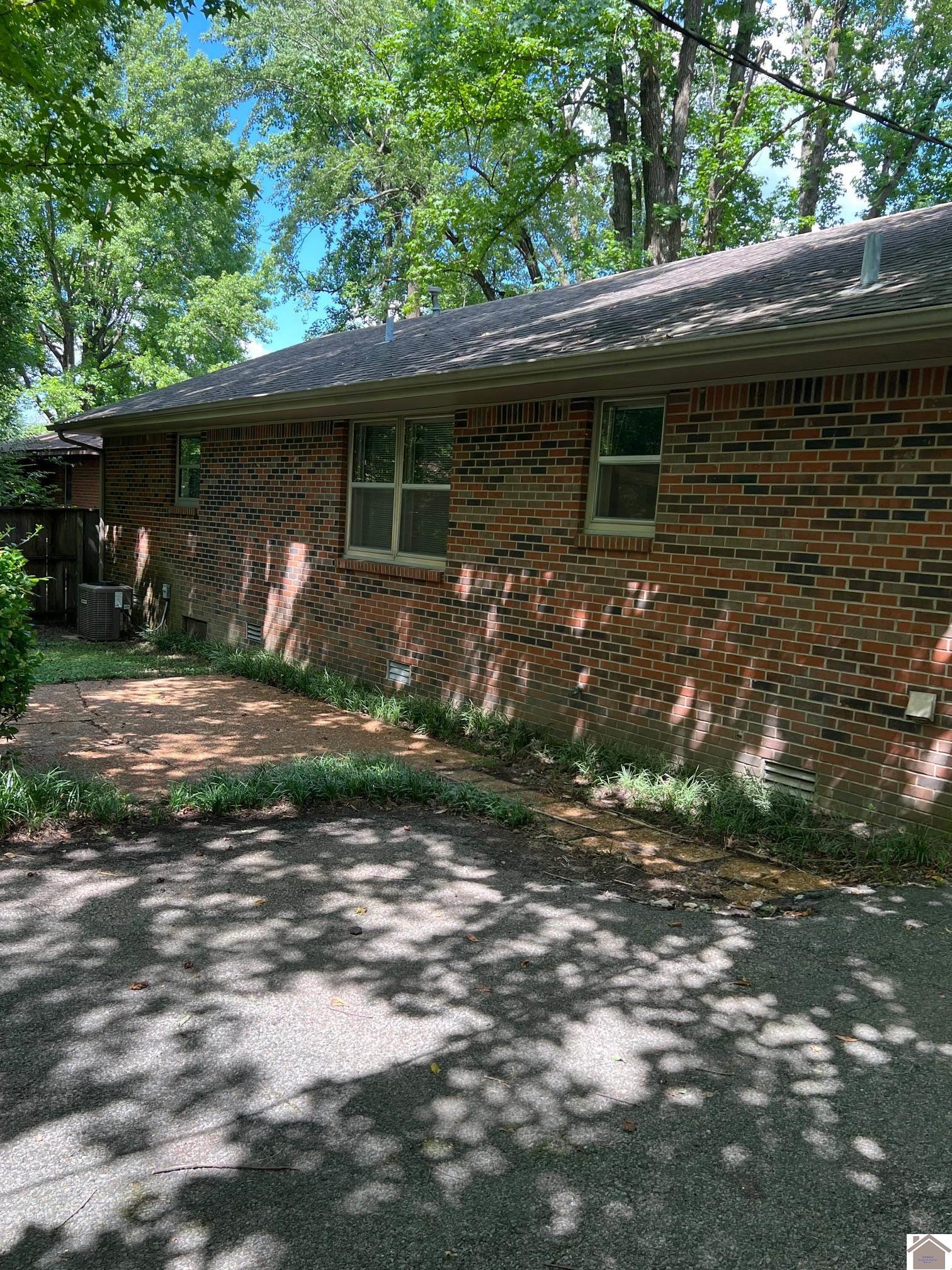360 Longview Drive