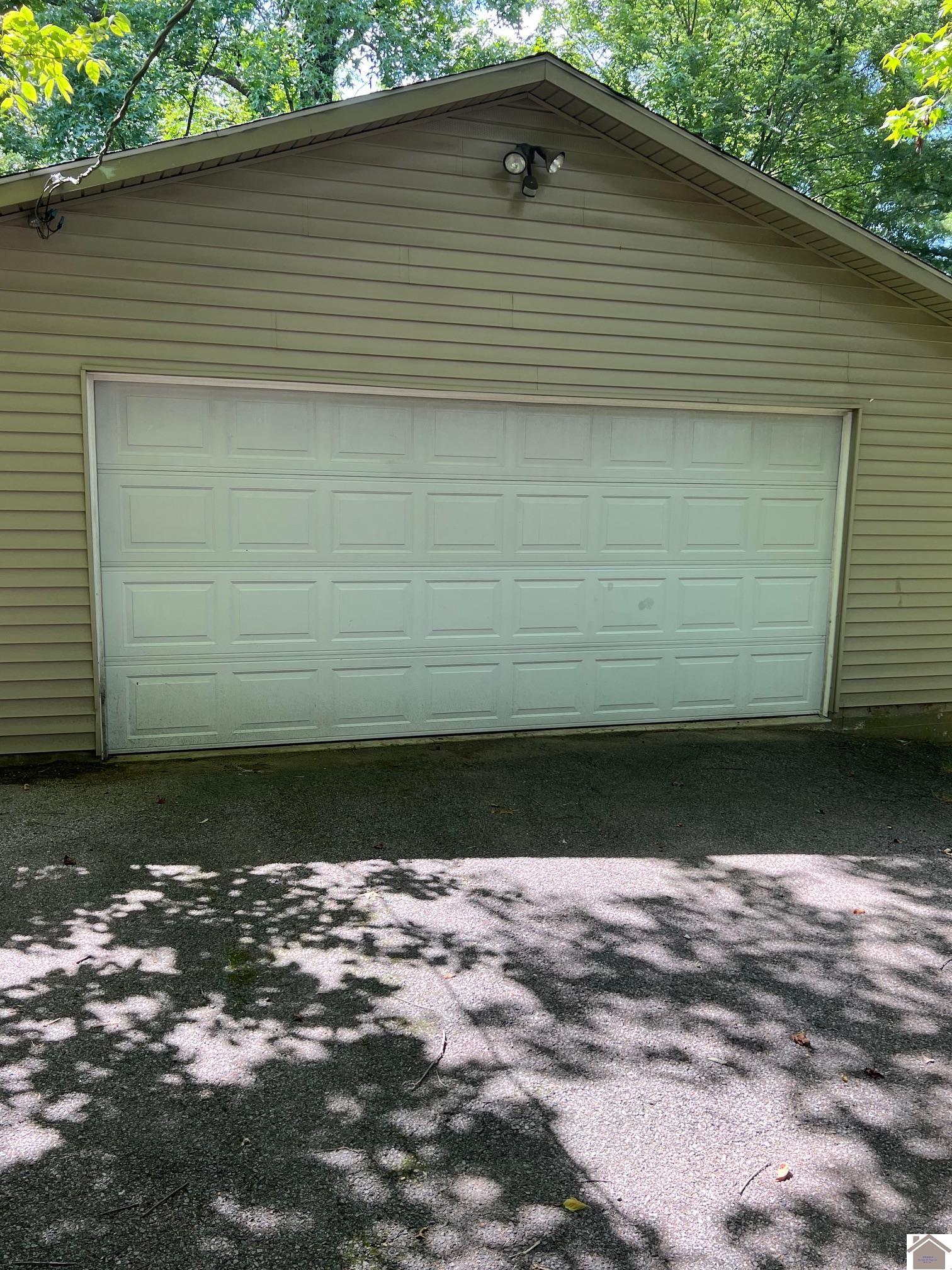 360 Longview Drive