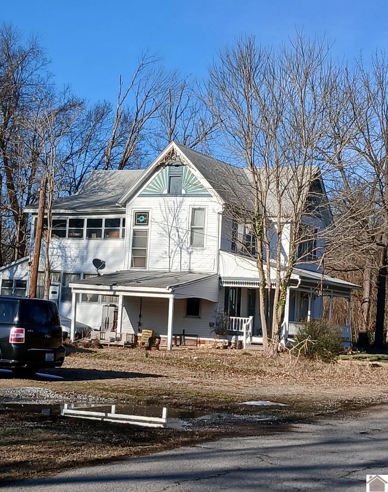 308 Charlotte St