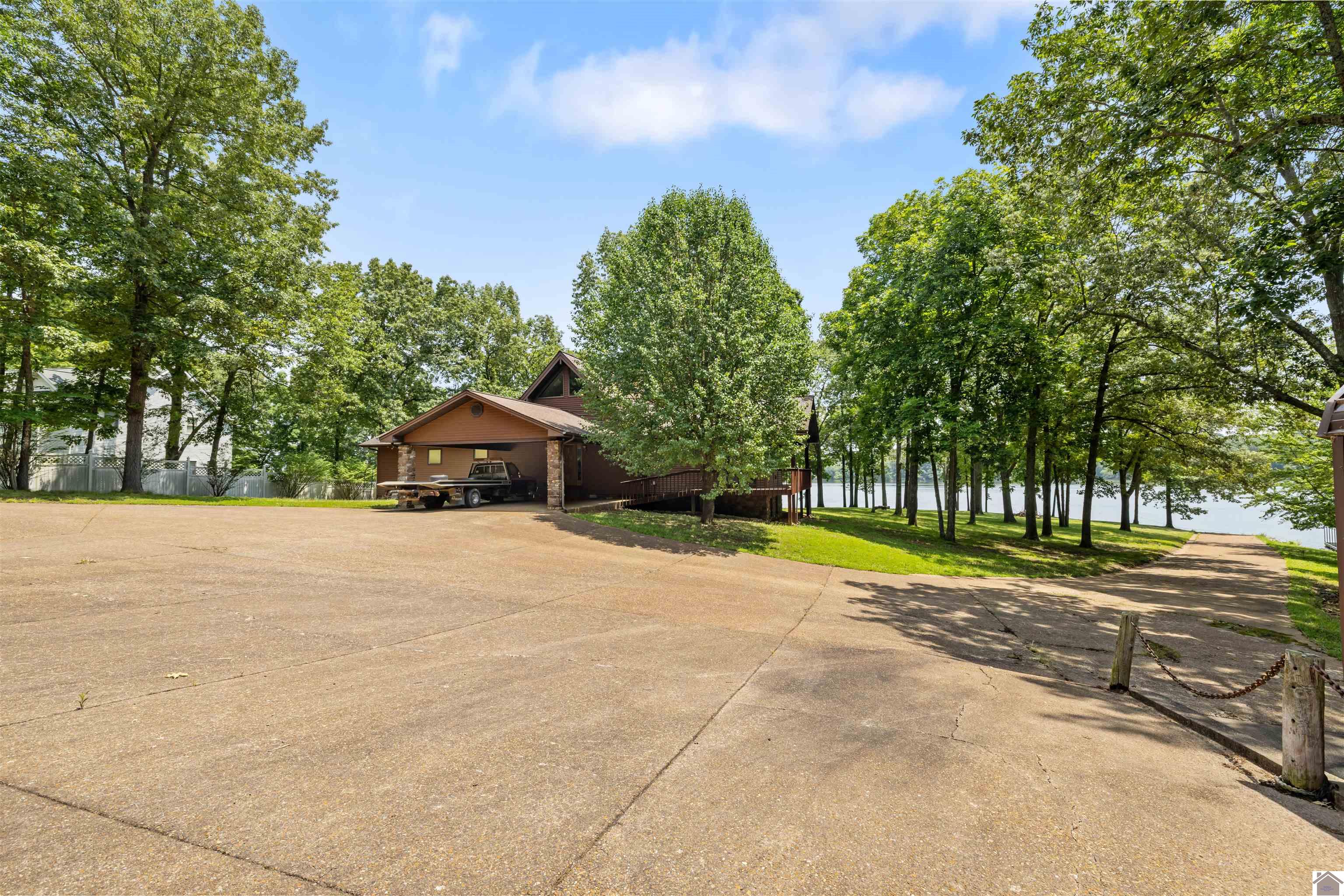416 Alben Barkley Lane