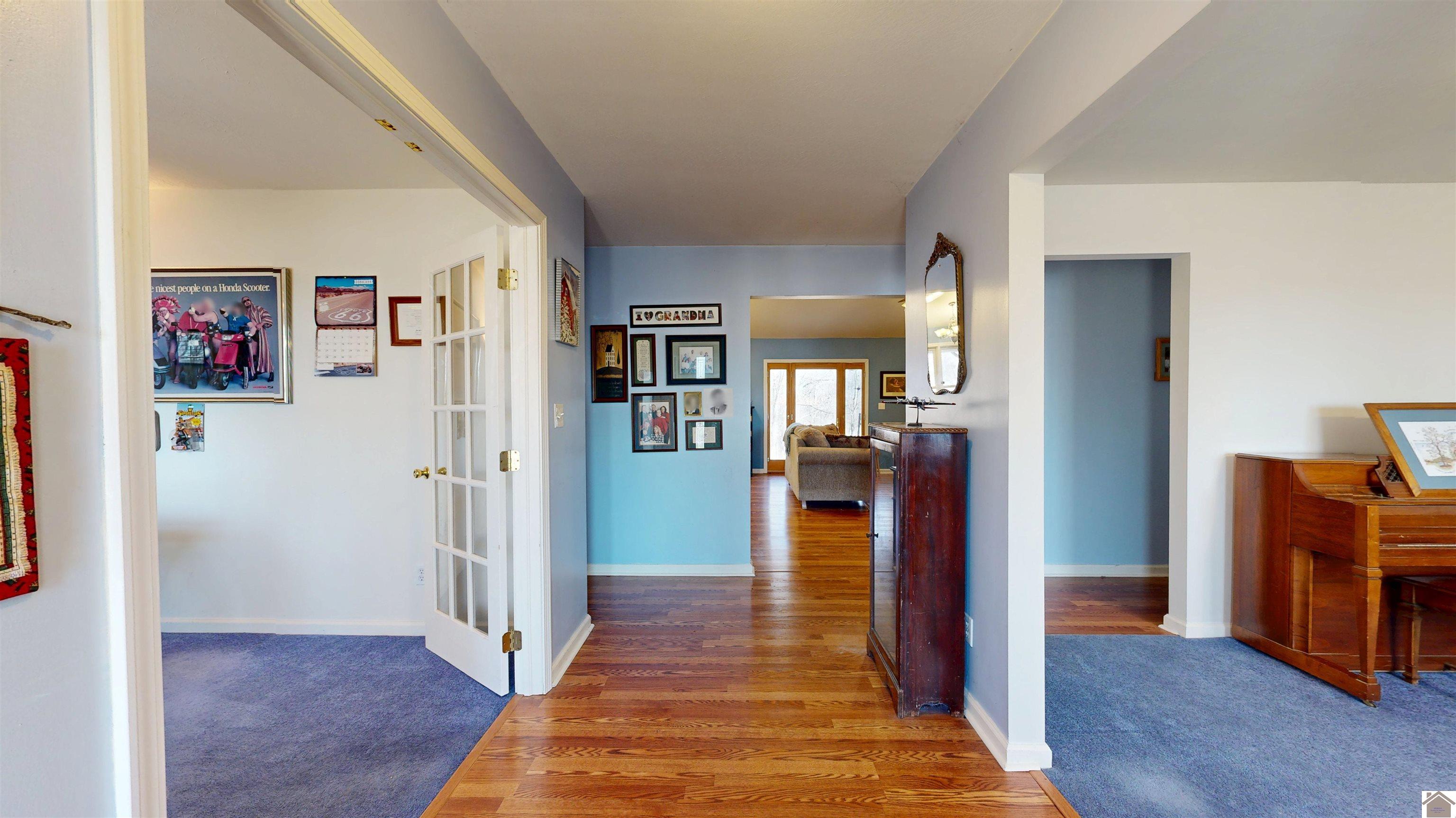 300 Rocky Point Lane