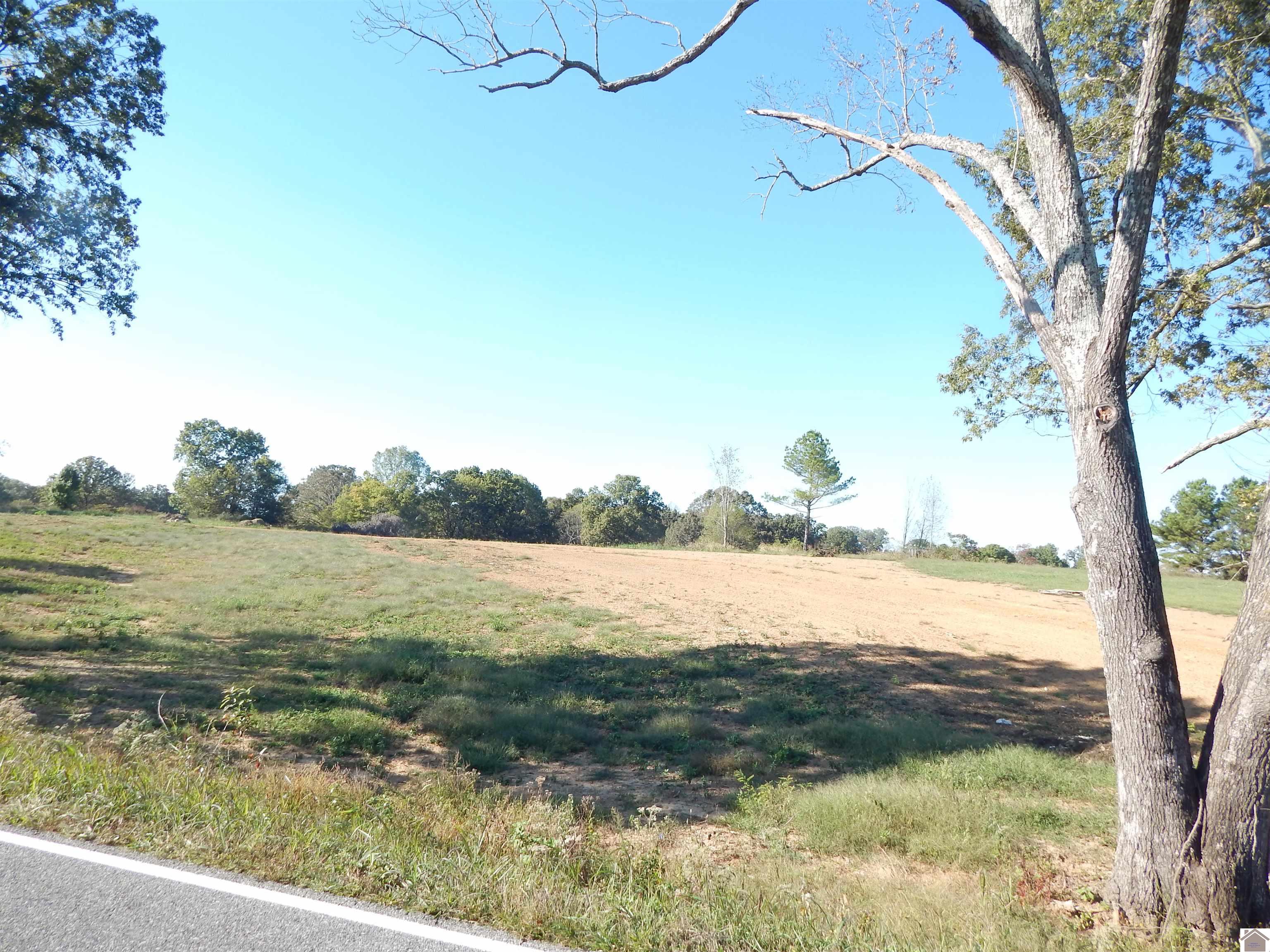 Photo 1 of 11 — 500 Little Bear Hwy, Gilbertsville, KY 42044