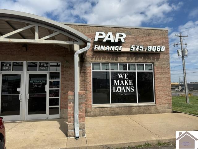 Photo 1 of 31 — 5134 Hinkleville Rd, Paducah, KY 42001