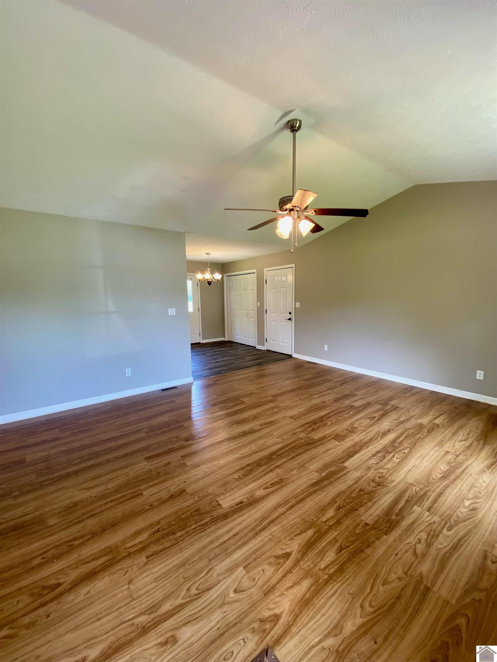 440 Sunrise Dr