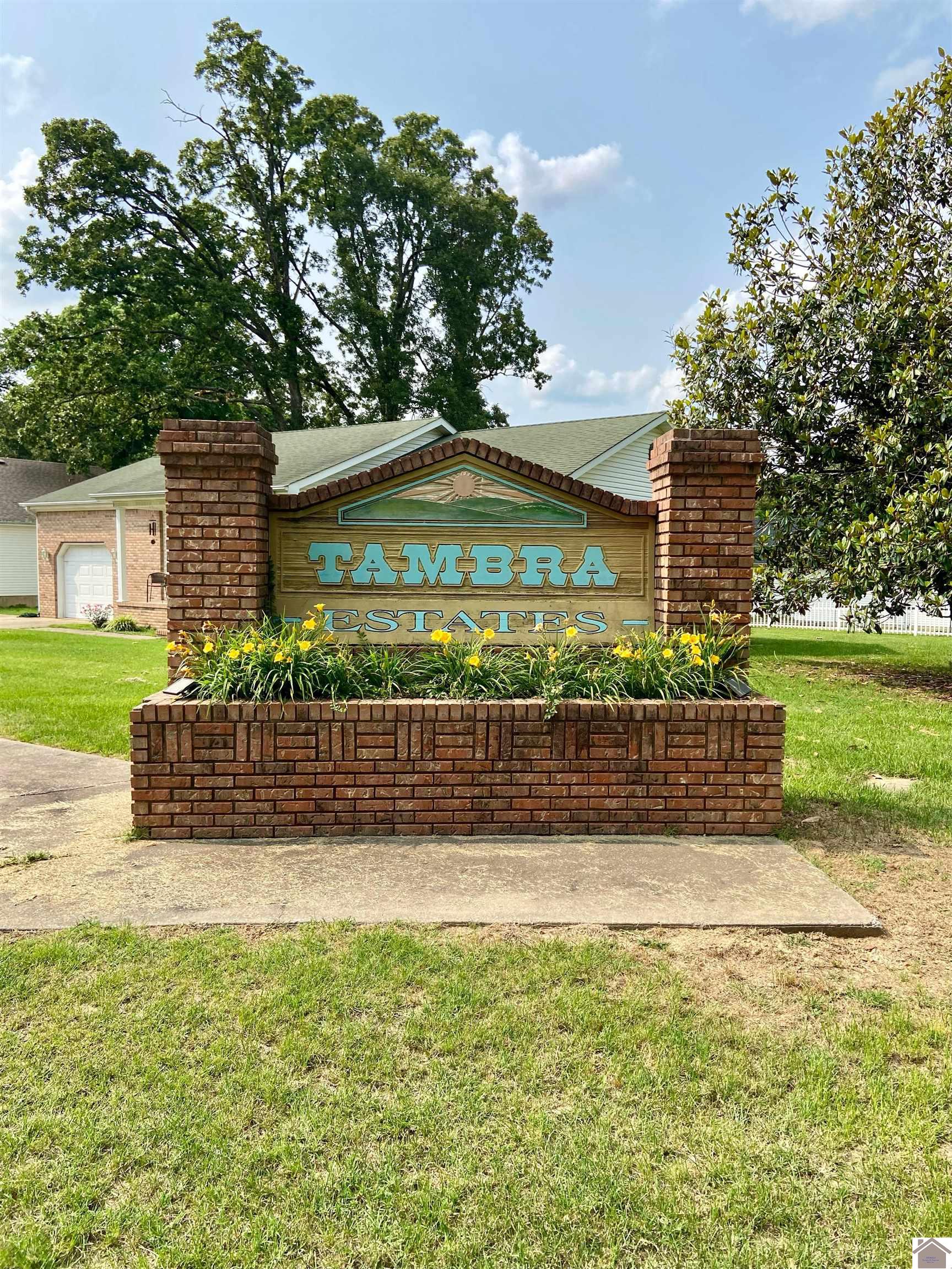 440 Sunrise Dr