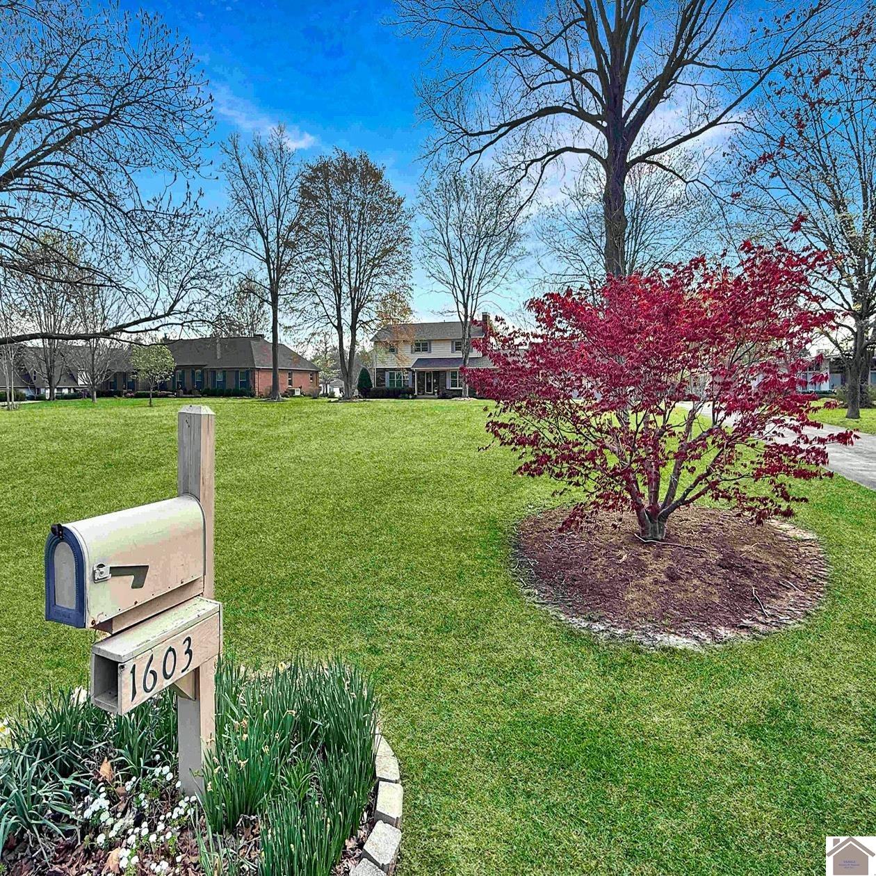 1603 Hermitage Place