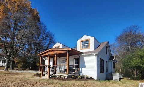 114 Spruce St Murray KY 42071