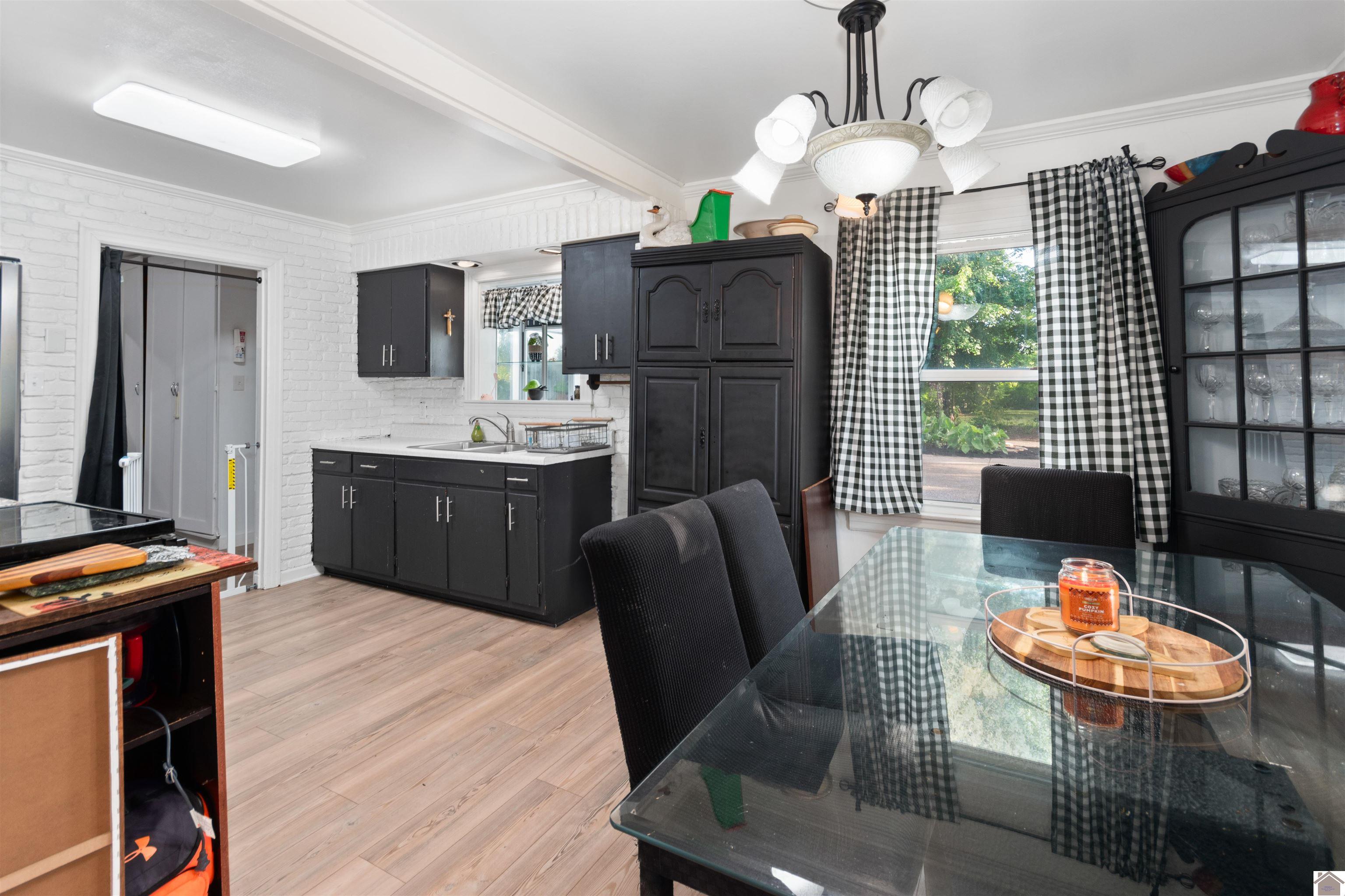 3730 Metropolis Lake Road