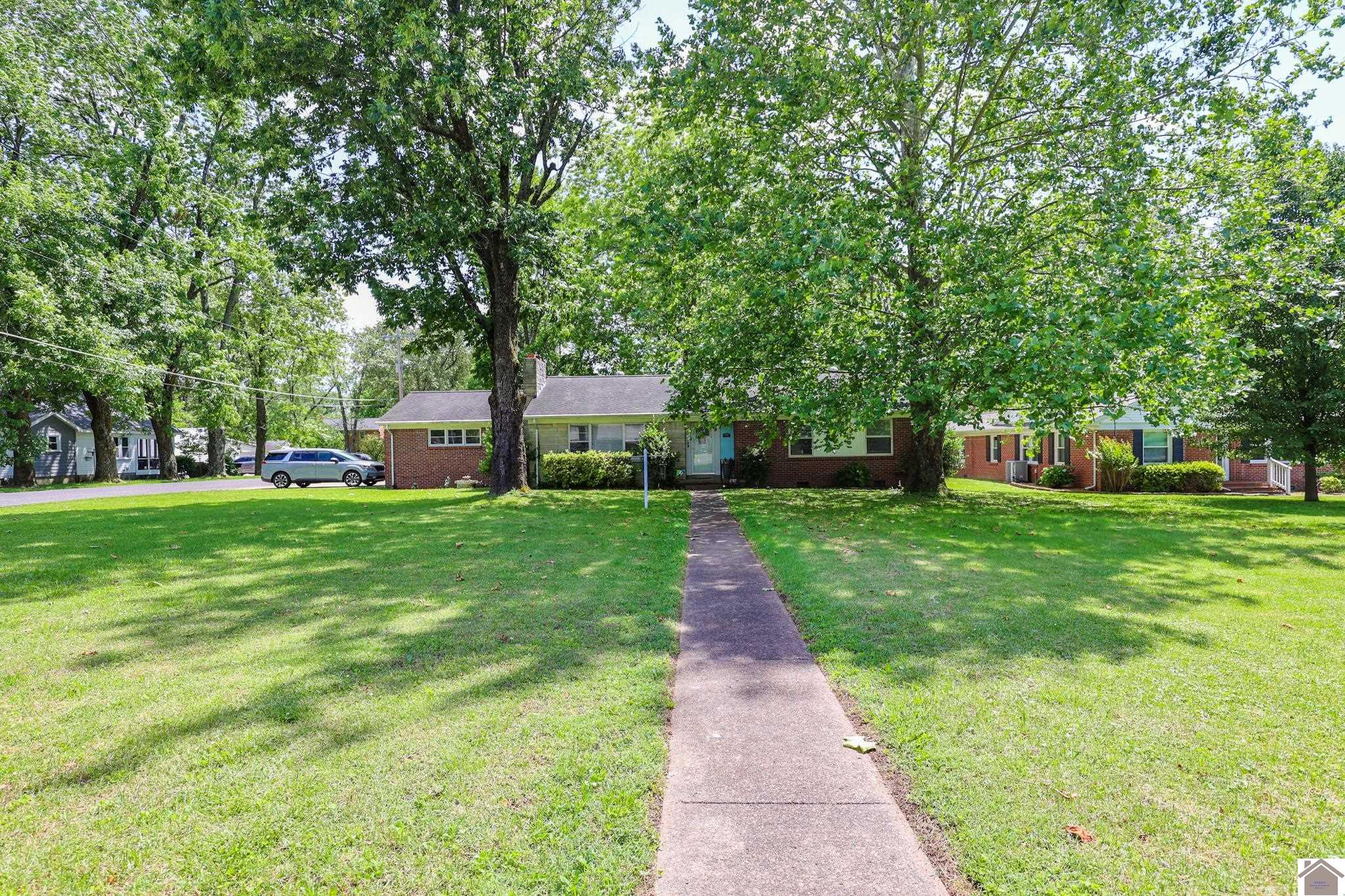 4702 Buckner Lane