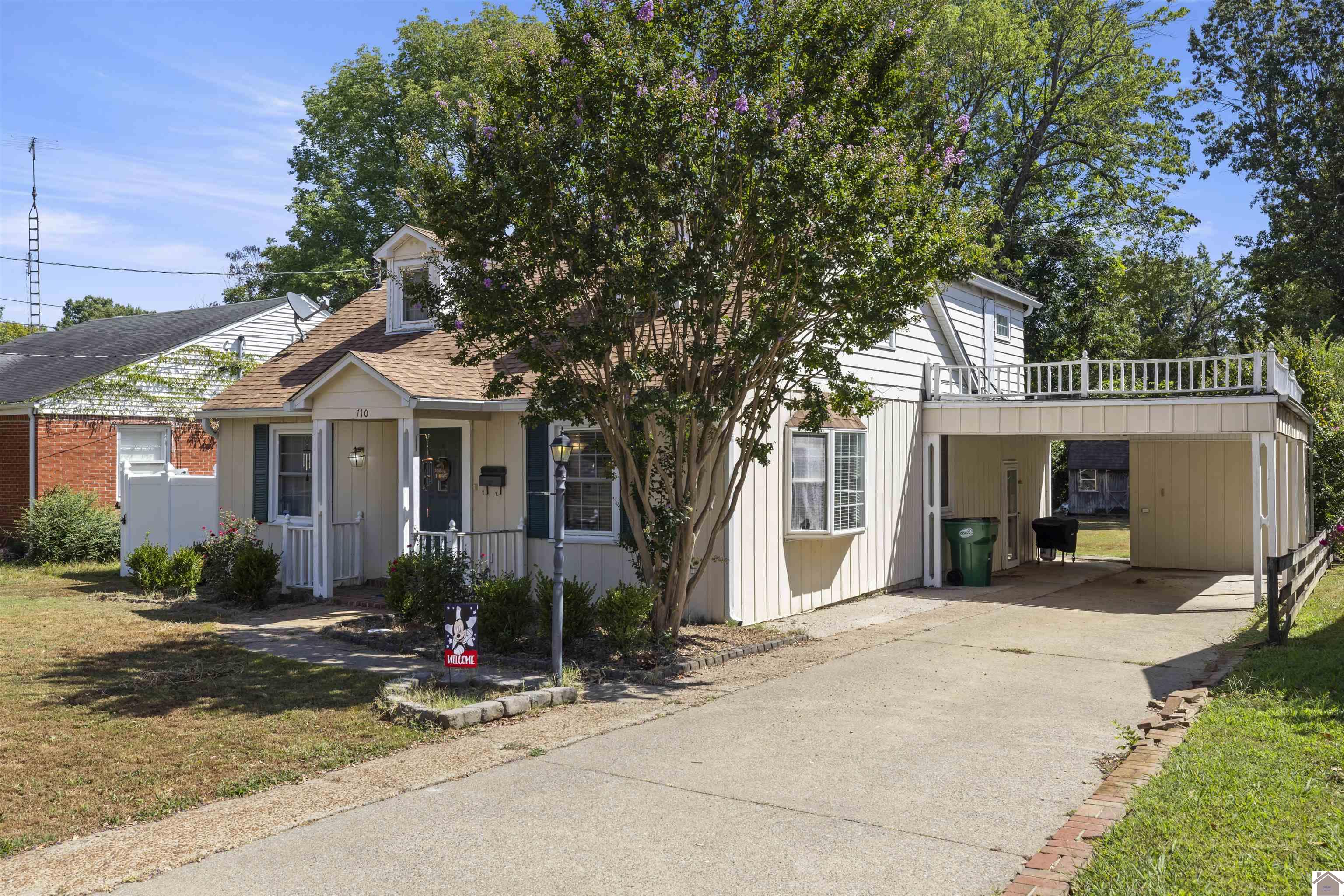710 Pryor Street
