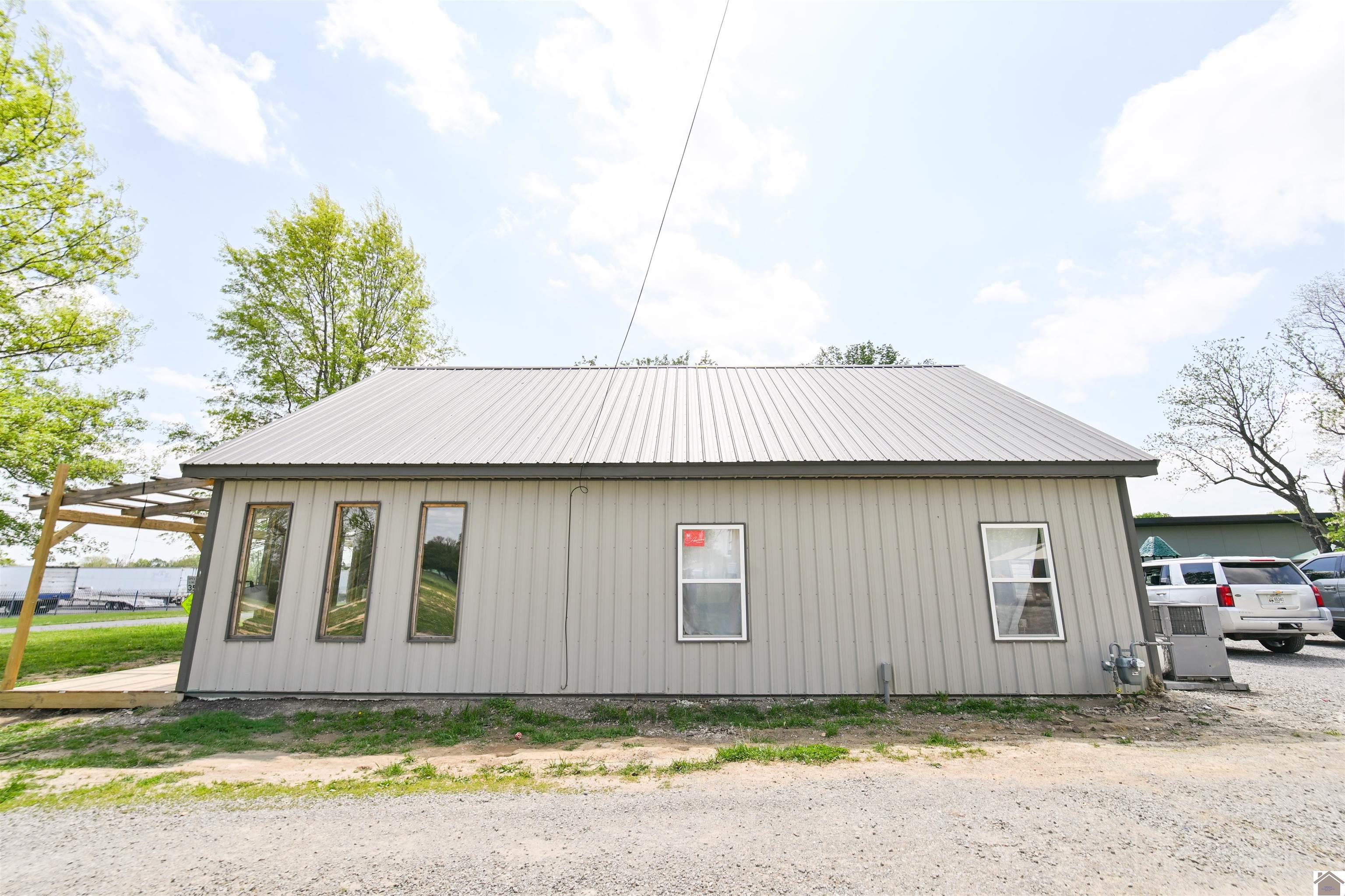 729 Chapel Hill Rd