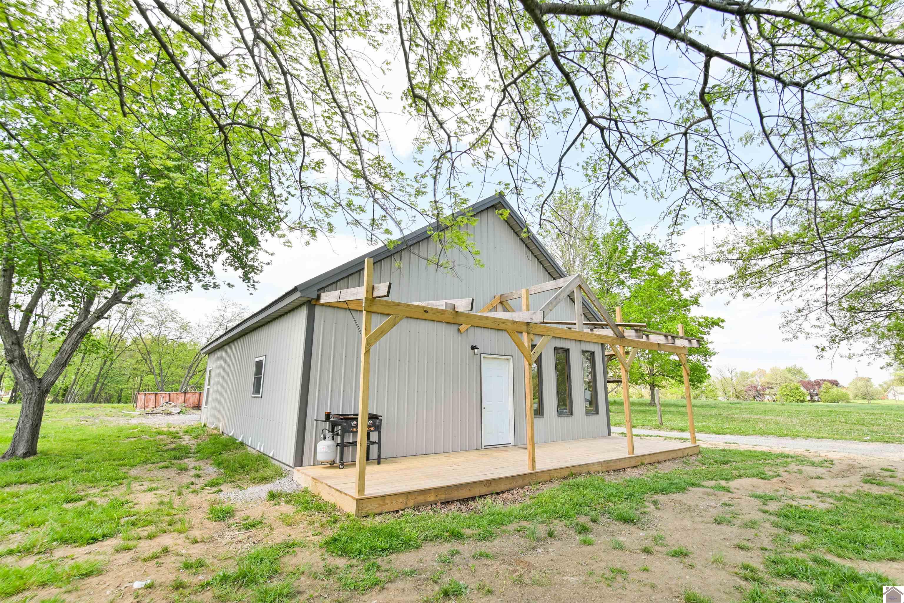 729 Chapel Hill Rd