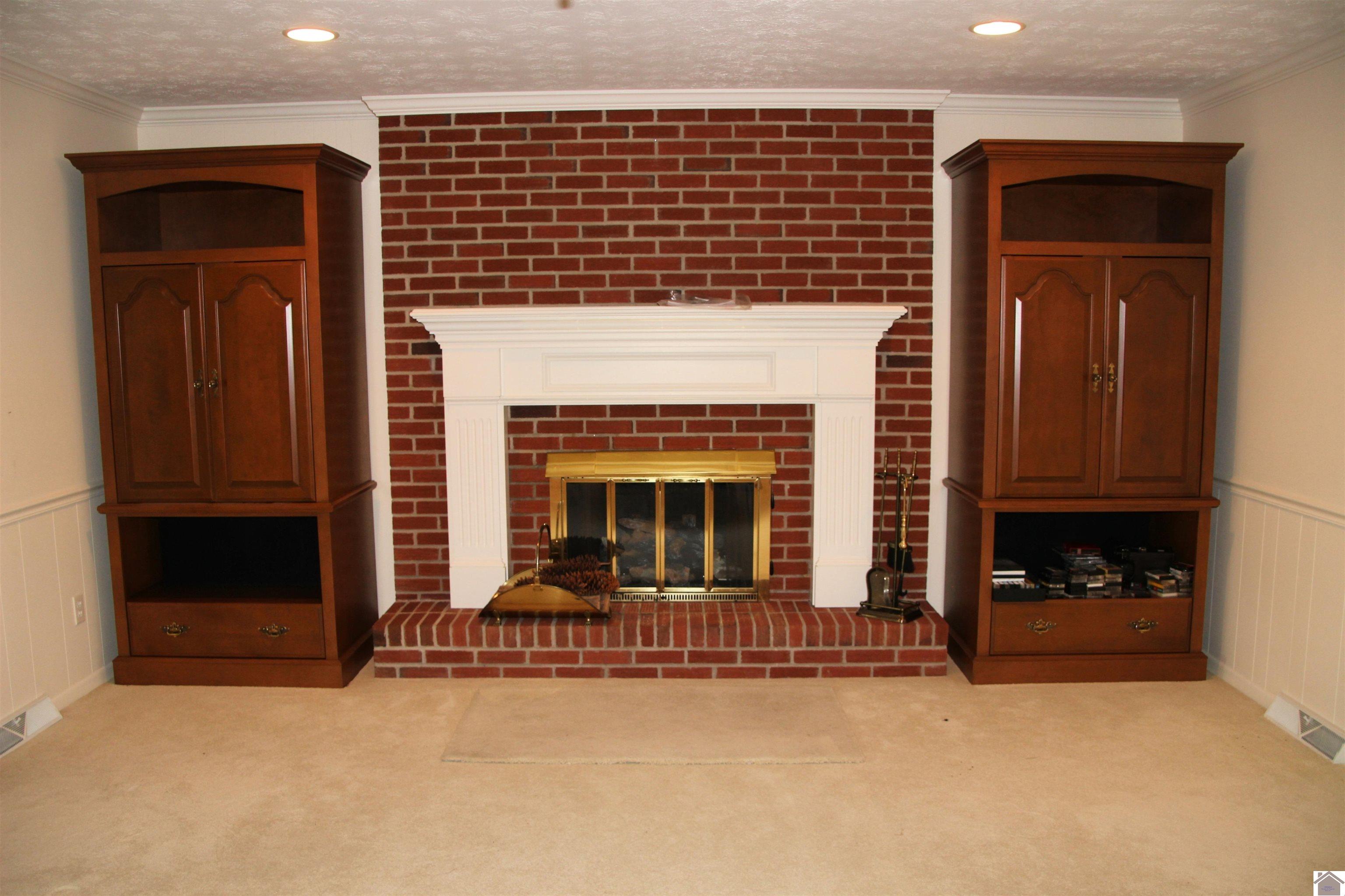 156 Albany
