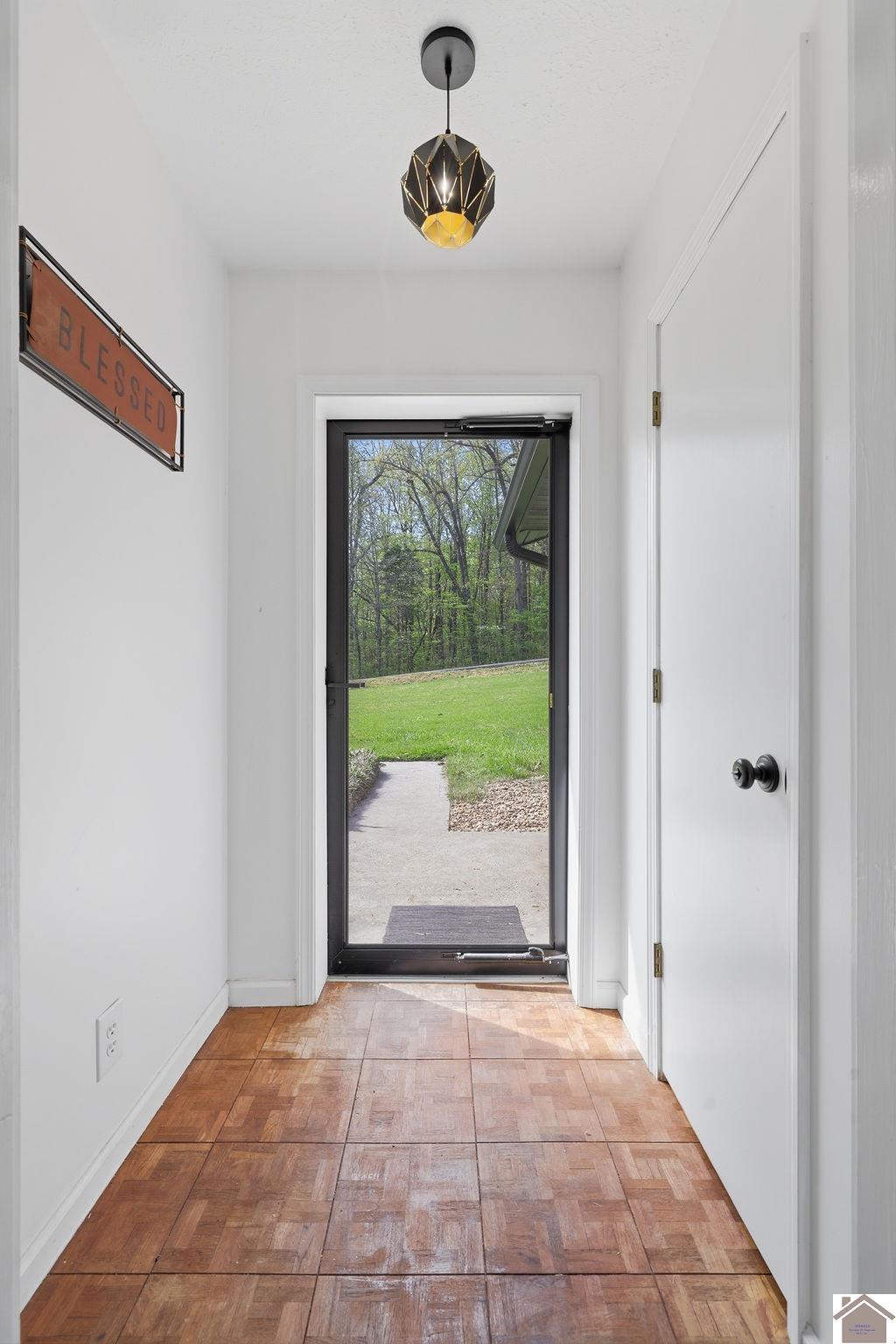 1601 Shallow Creek Circle